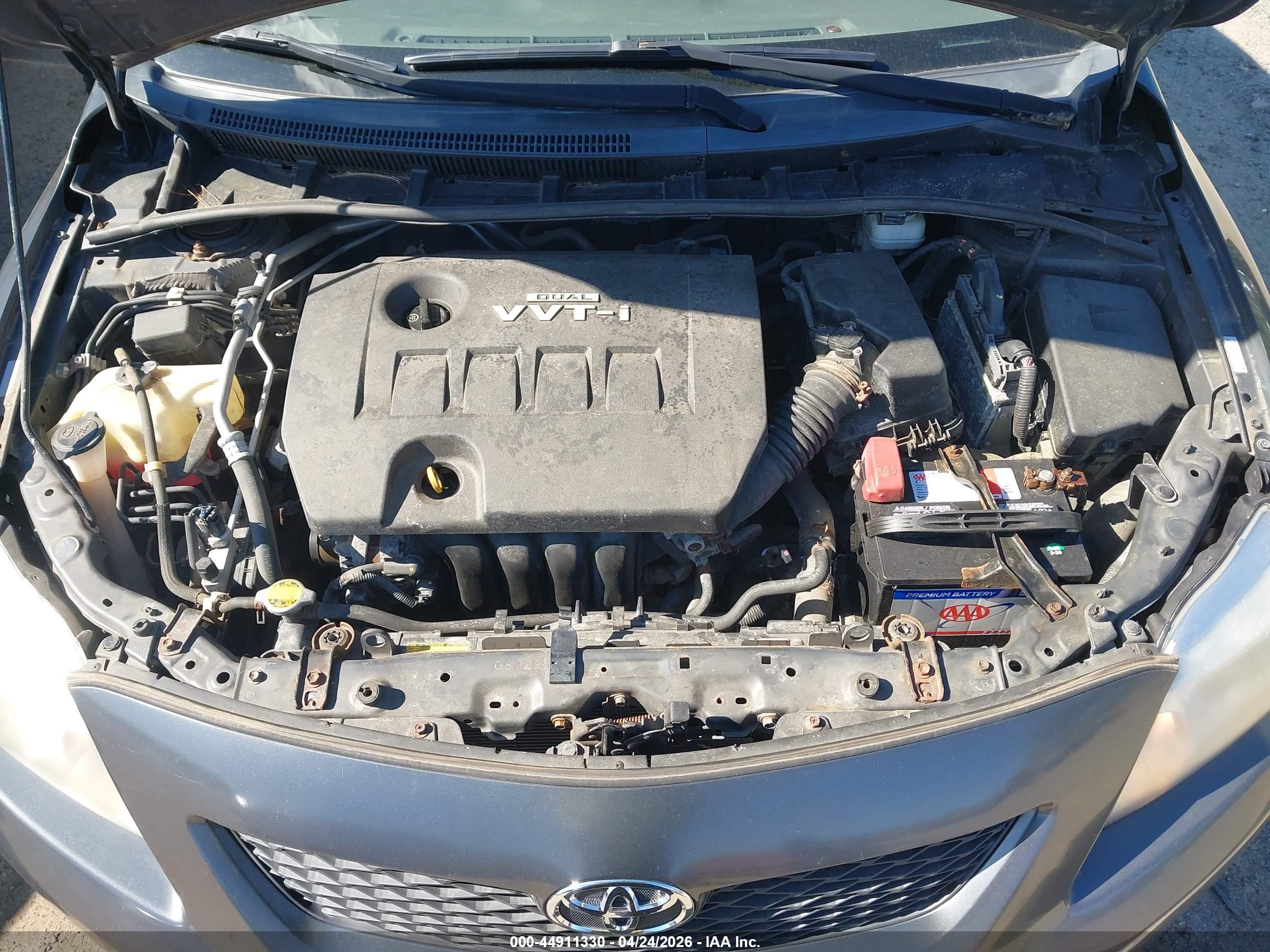 TOYOTA COROLLA image 10