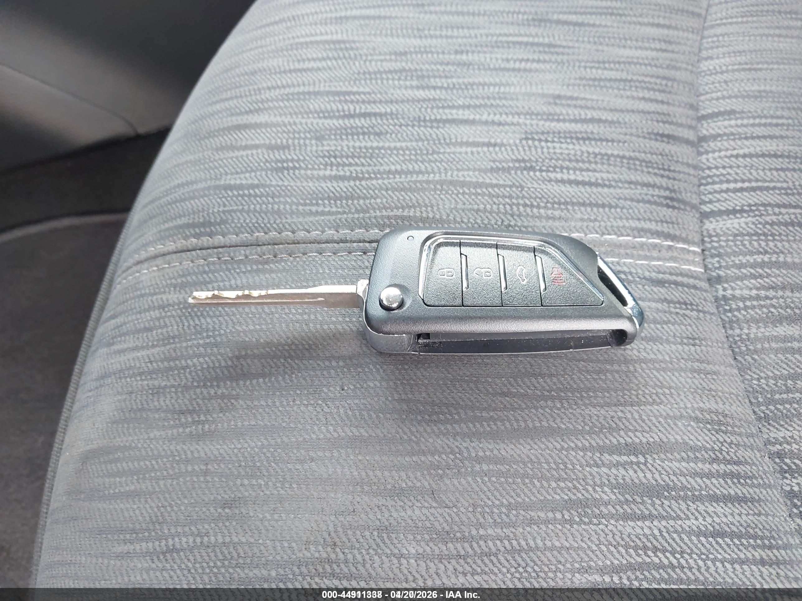 NISSAN SENTRA image 11