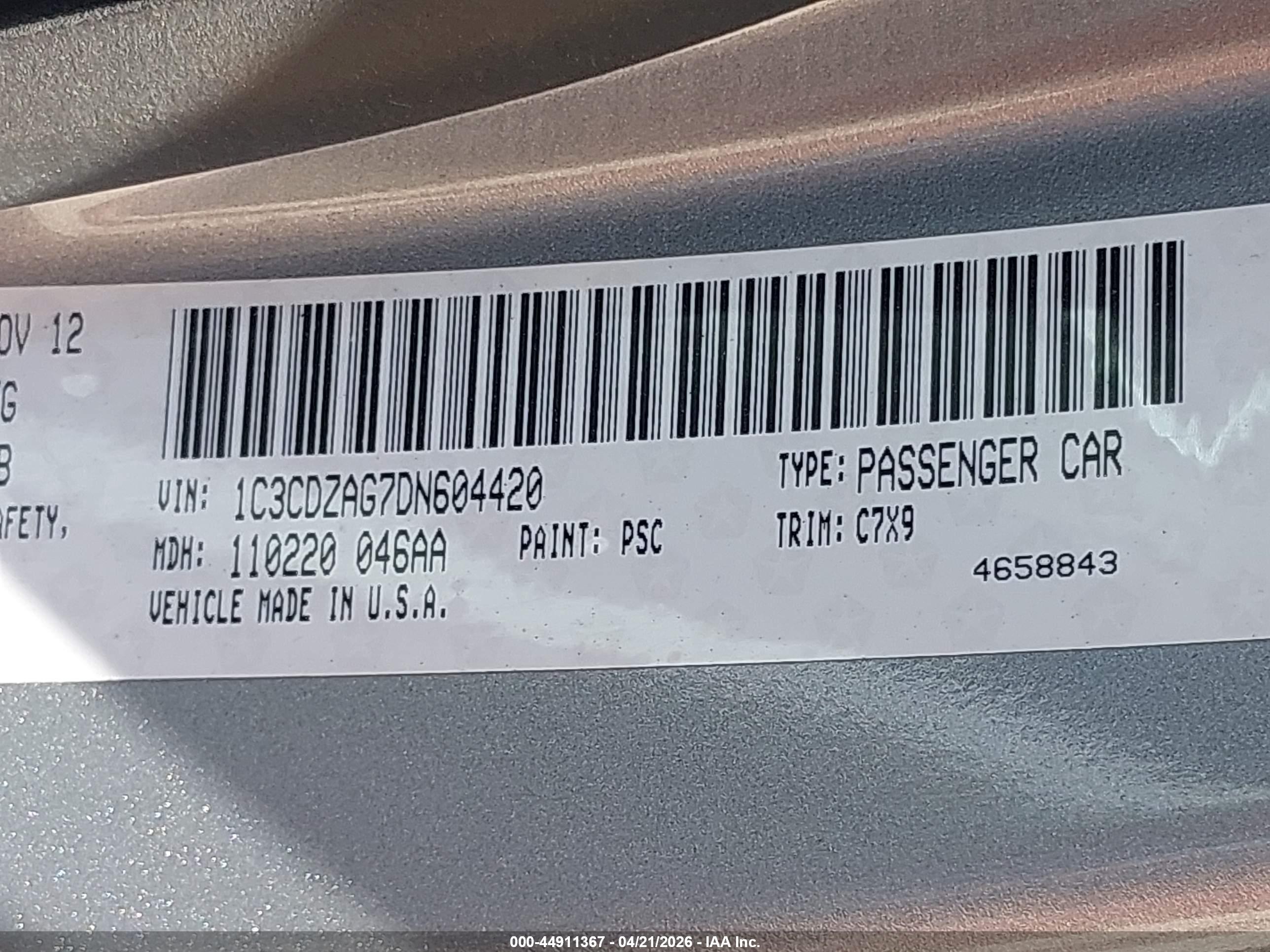 DODGE AVENGER image 9
