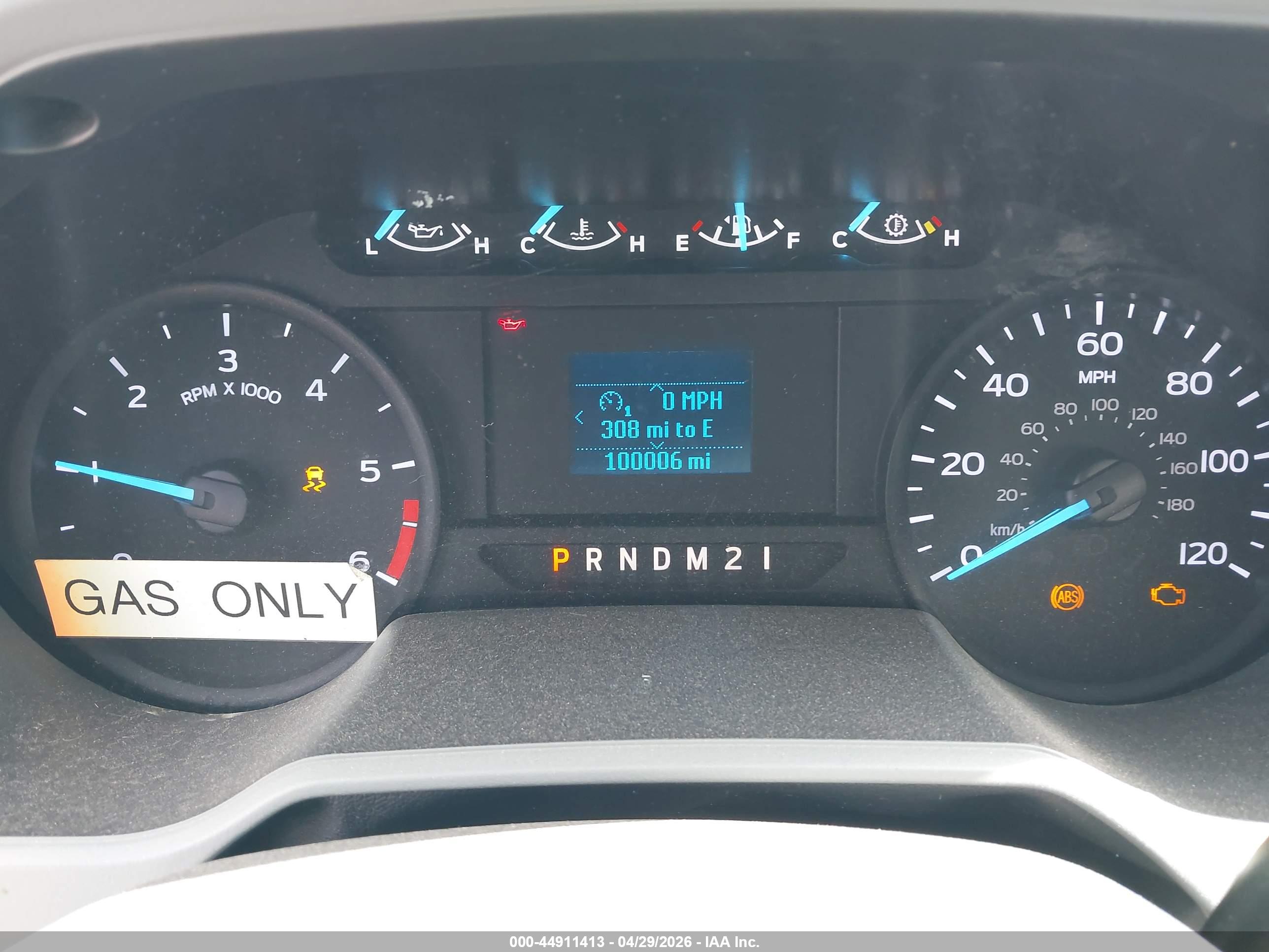FORD F-650 image 6