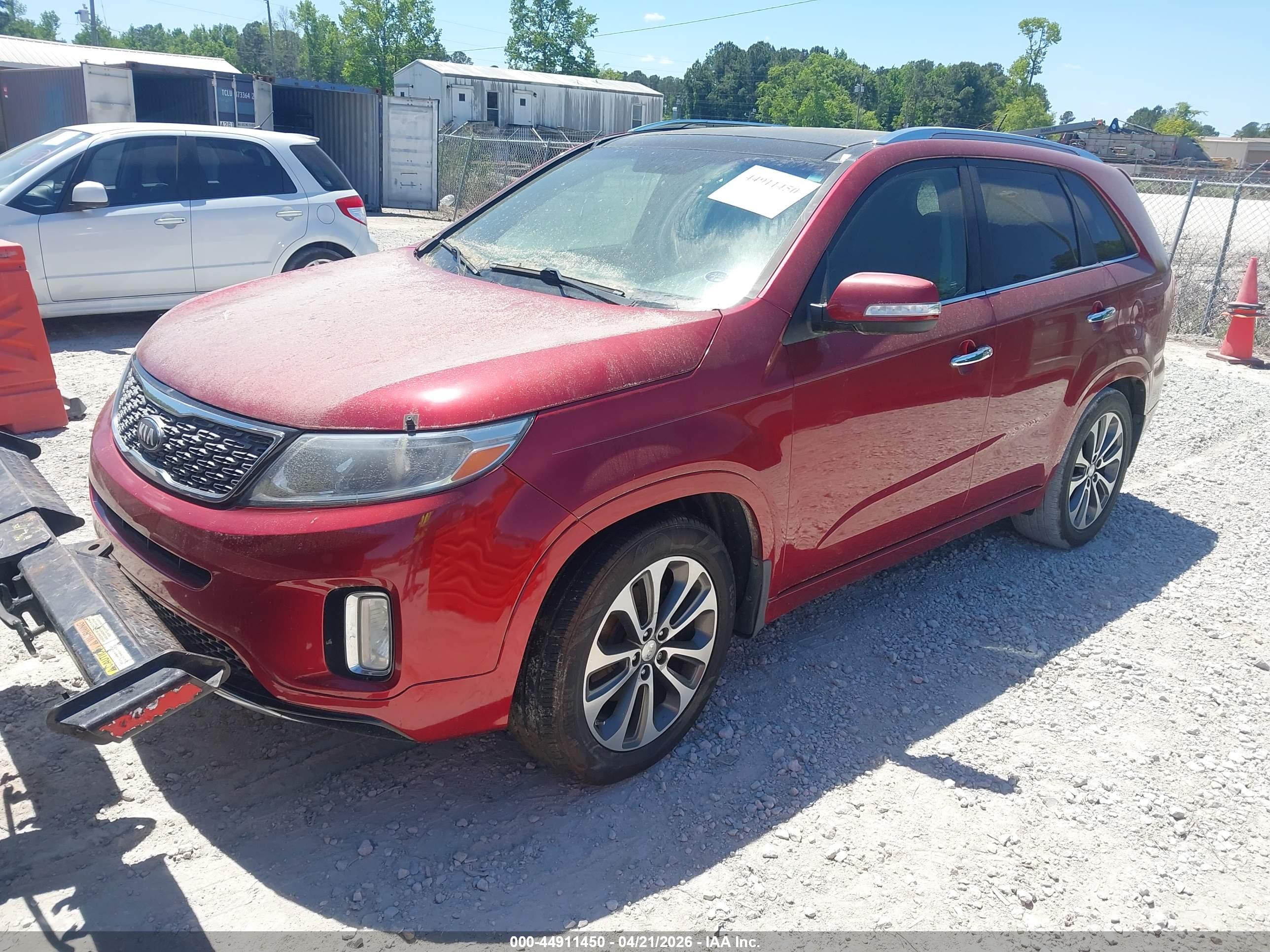 KIA SORENTO image 2