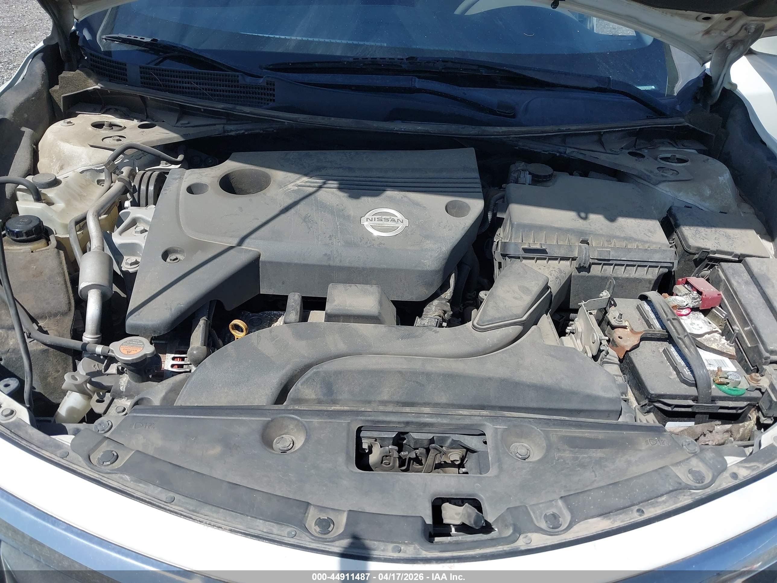 NISSAN ALTIMA image 10