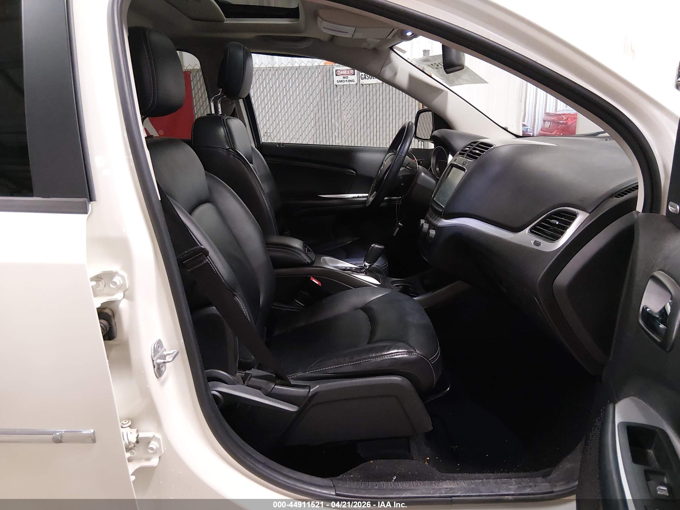 DODGE JOURNEY image 5