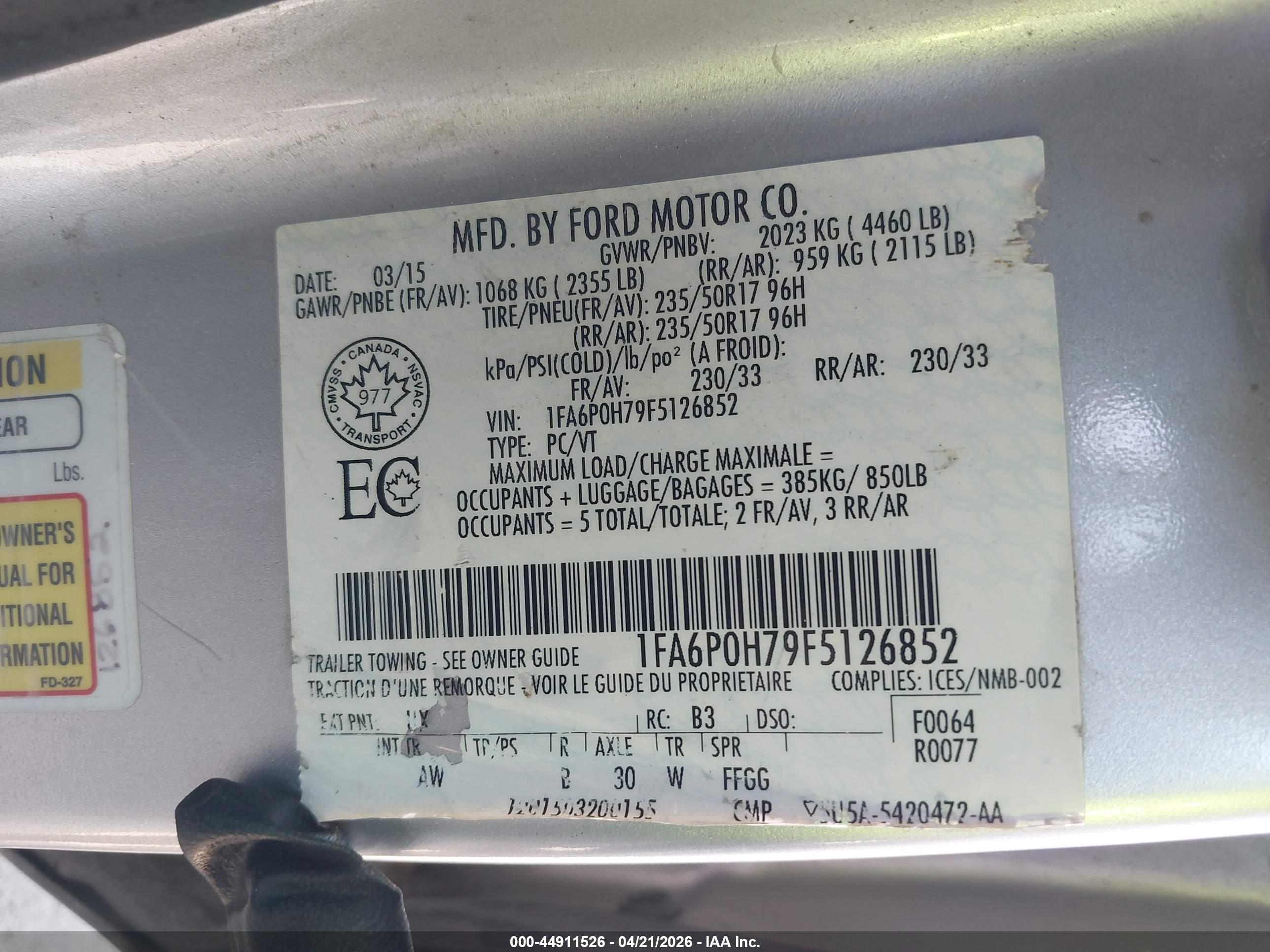 FORD FUSION image 9