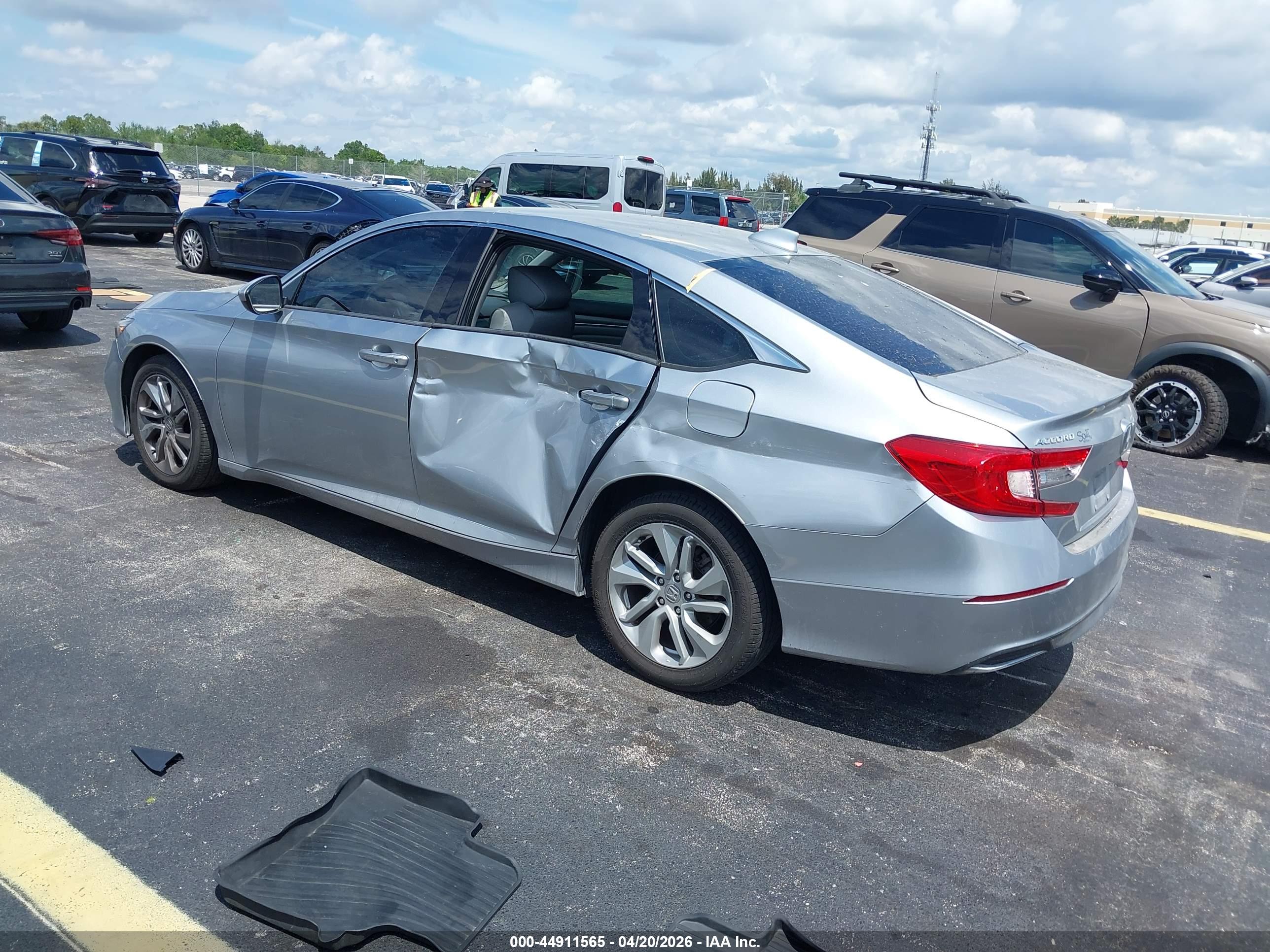 HONDA ACCORD image 3