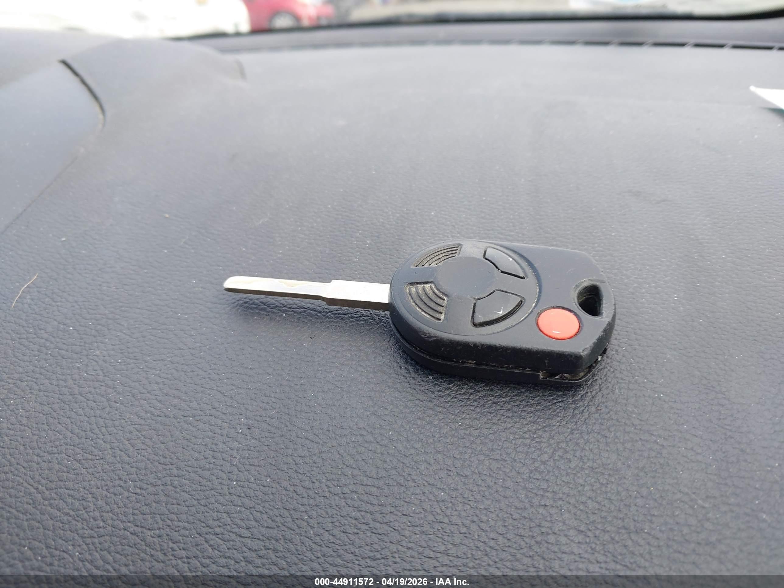 FORD ESCAPE image 11