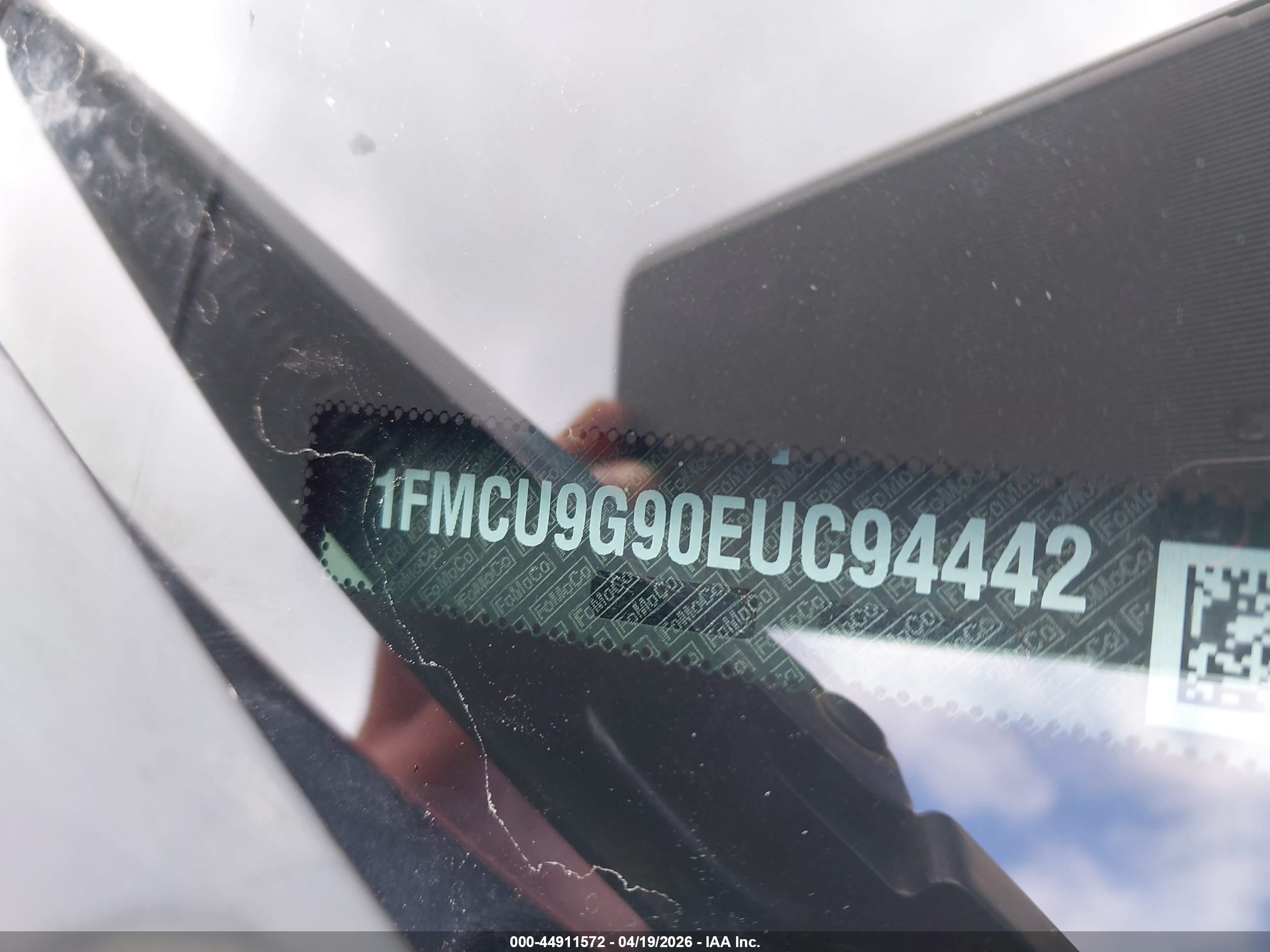 FORD ESCAPE image 9