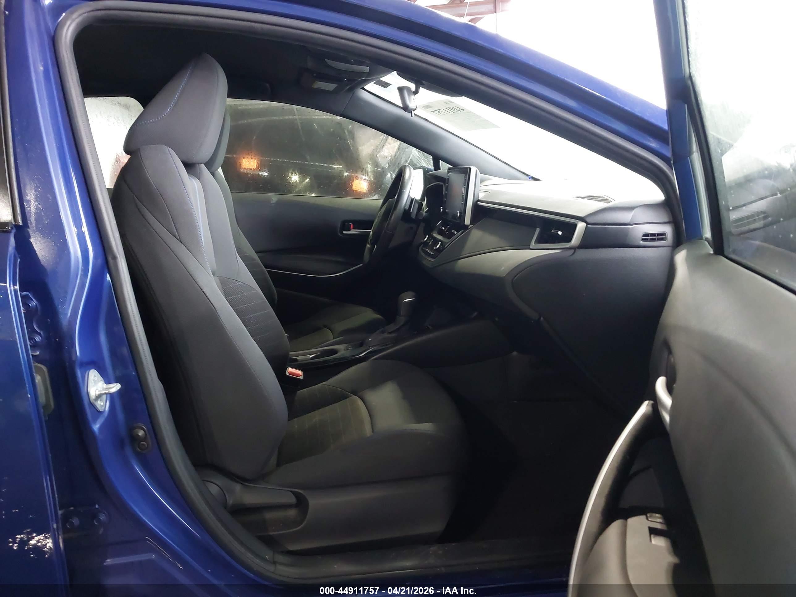 TOYOTA COROLLA image 5