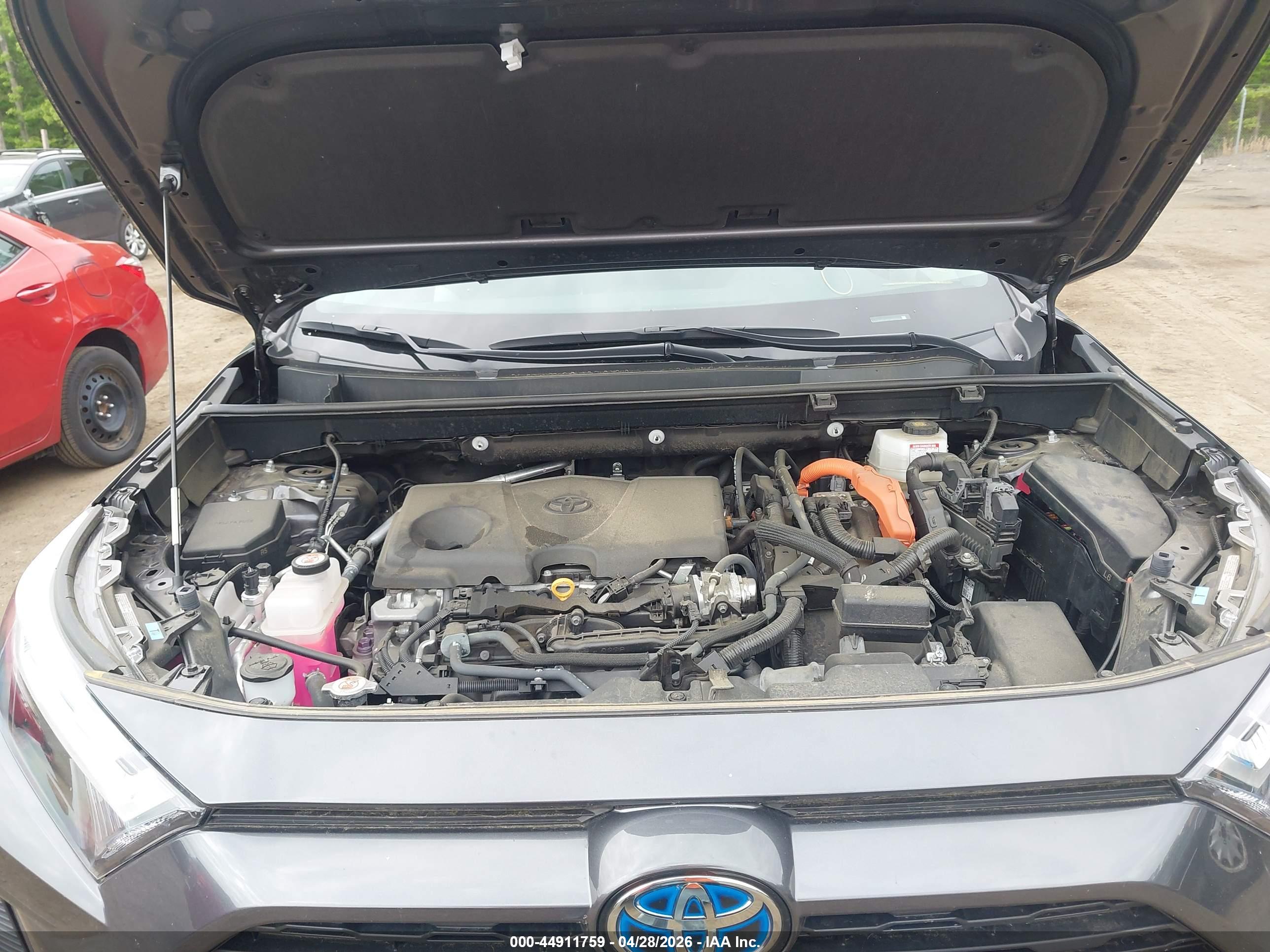TOYOTA RAV4 image 10