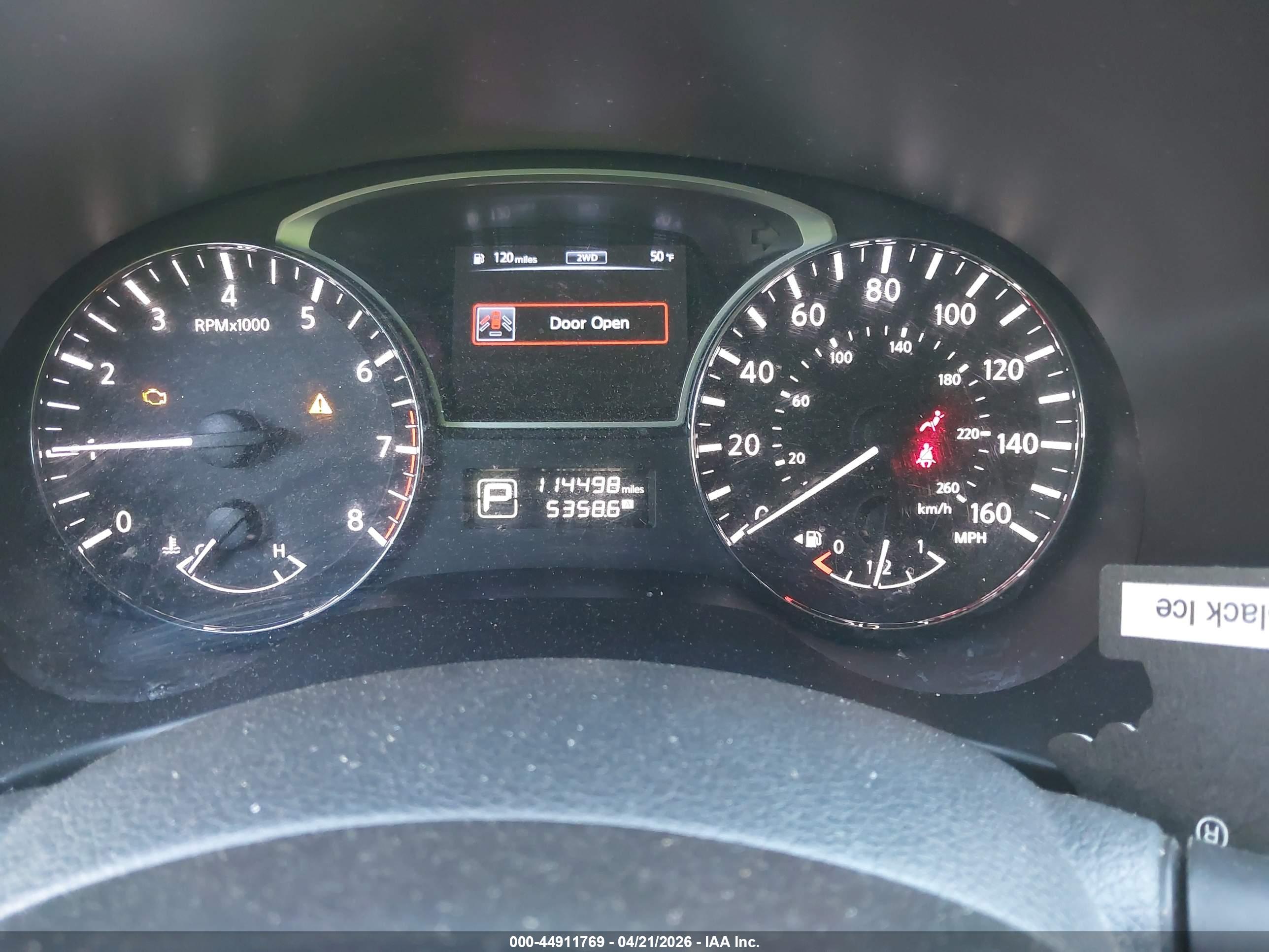 NISSAN PATHFINDER image 7