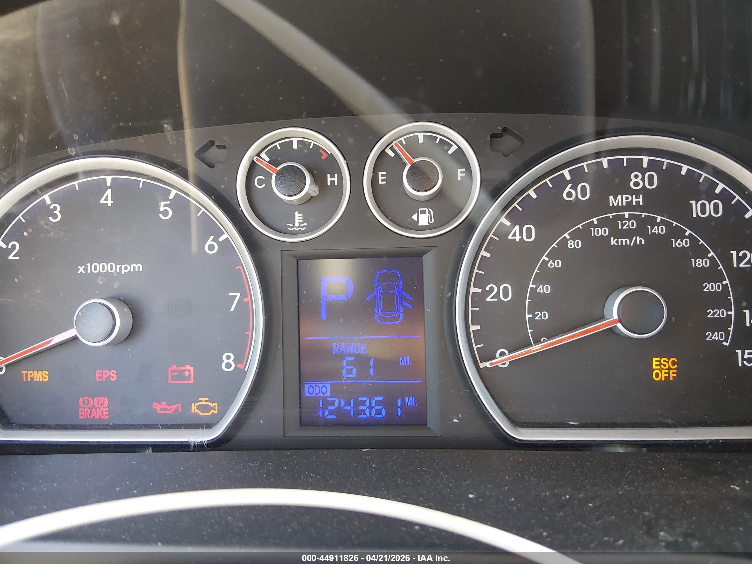 HYUNDAI ELANTRA image 7