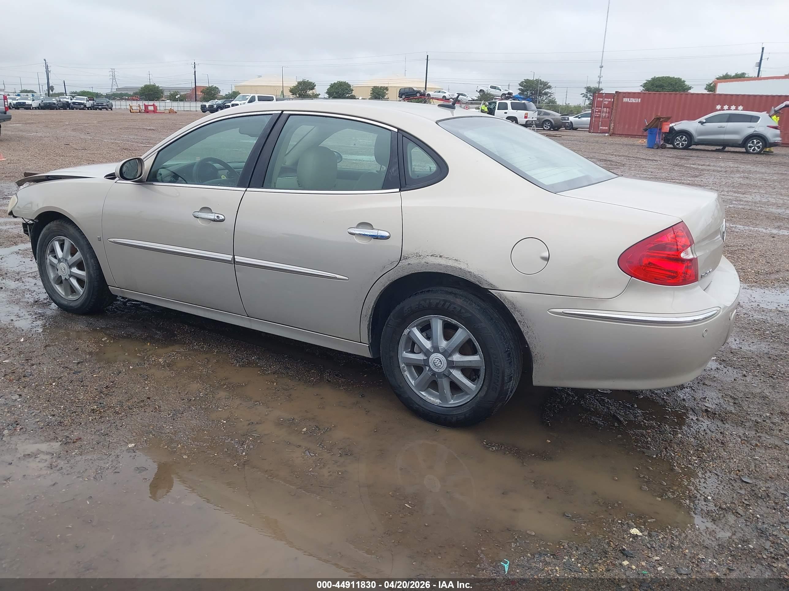 BUICK LACROSSE image 3