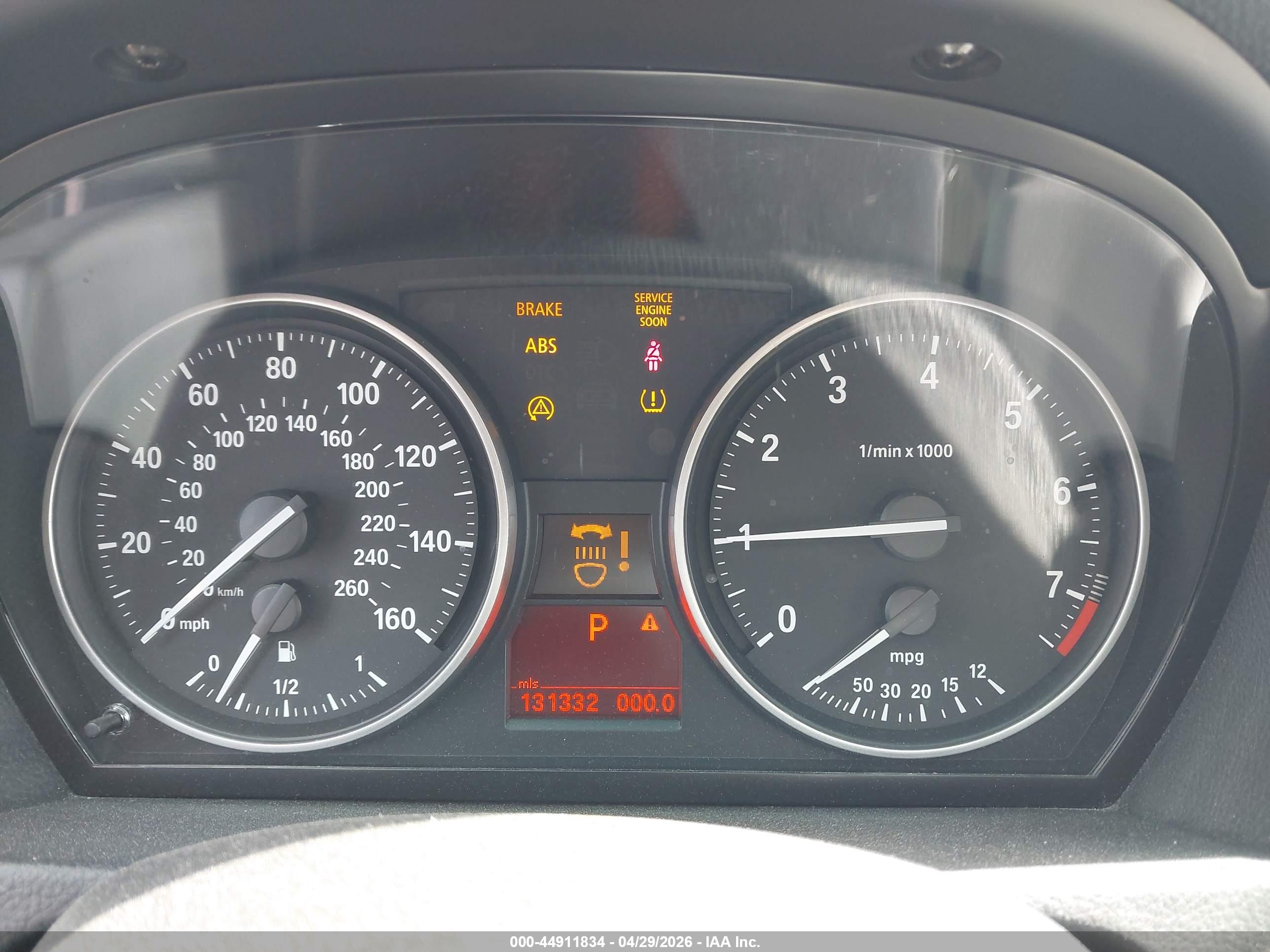 BMW 328I image 7