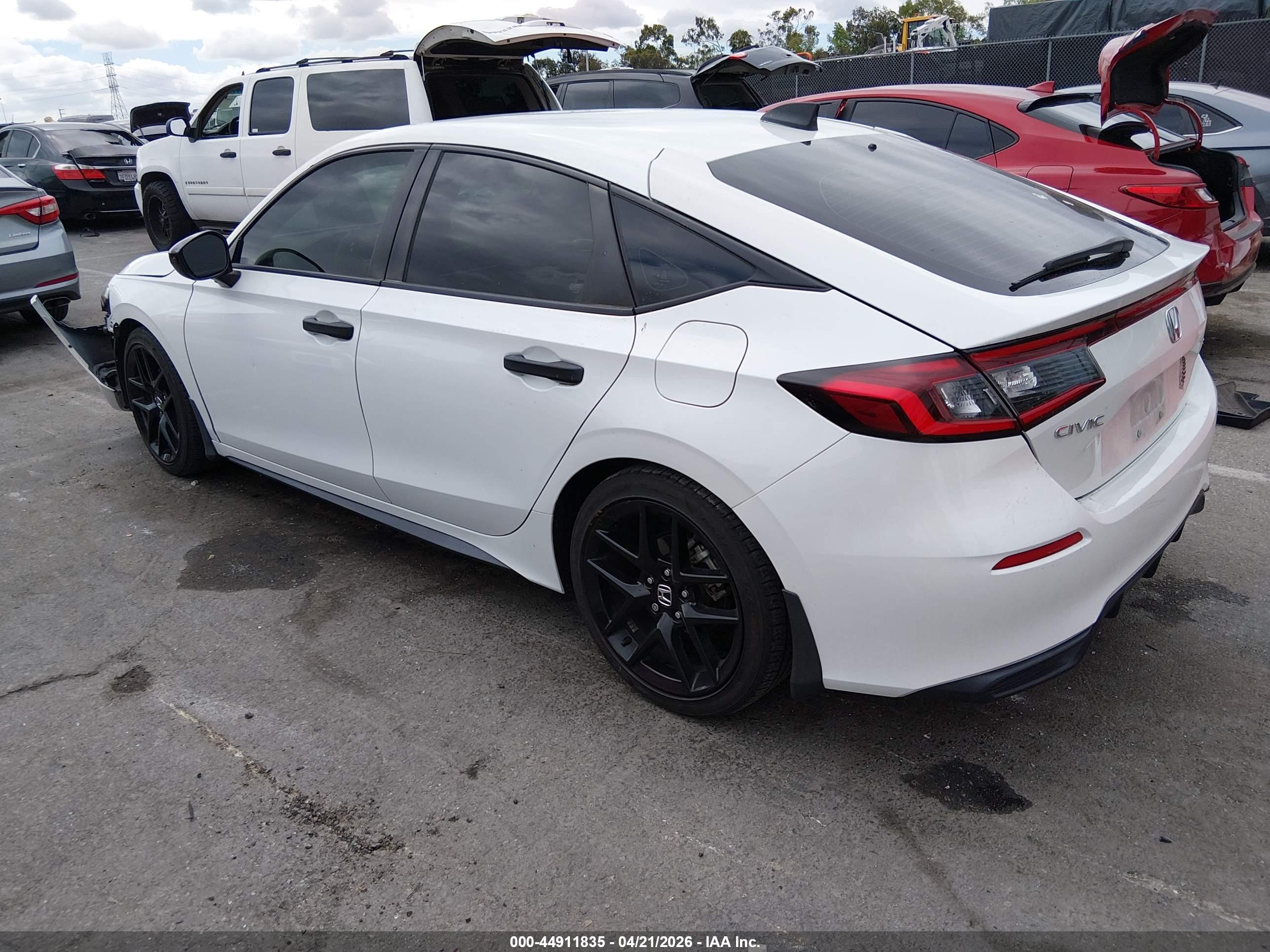 HONDA CIVIC image 3