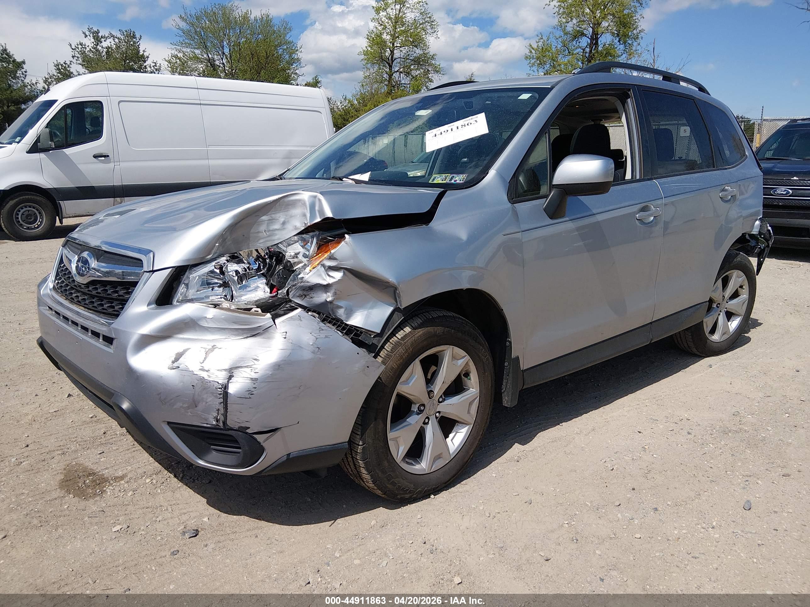 SUBARU FORESTER image 2