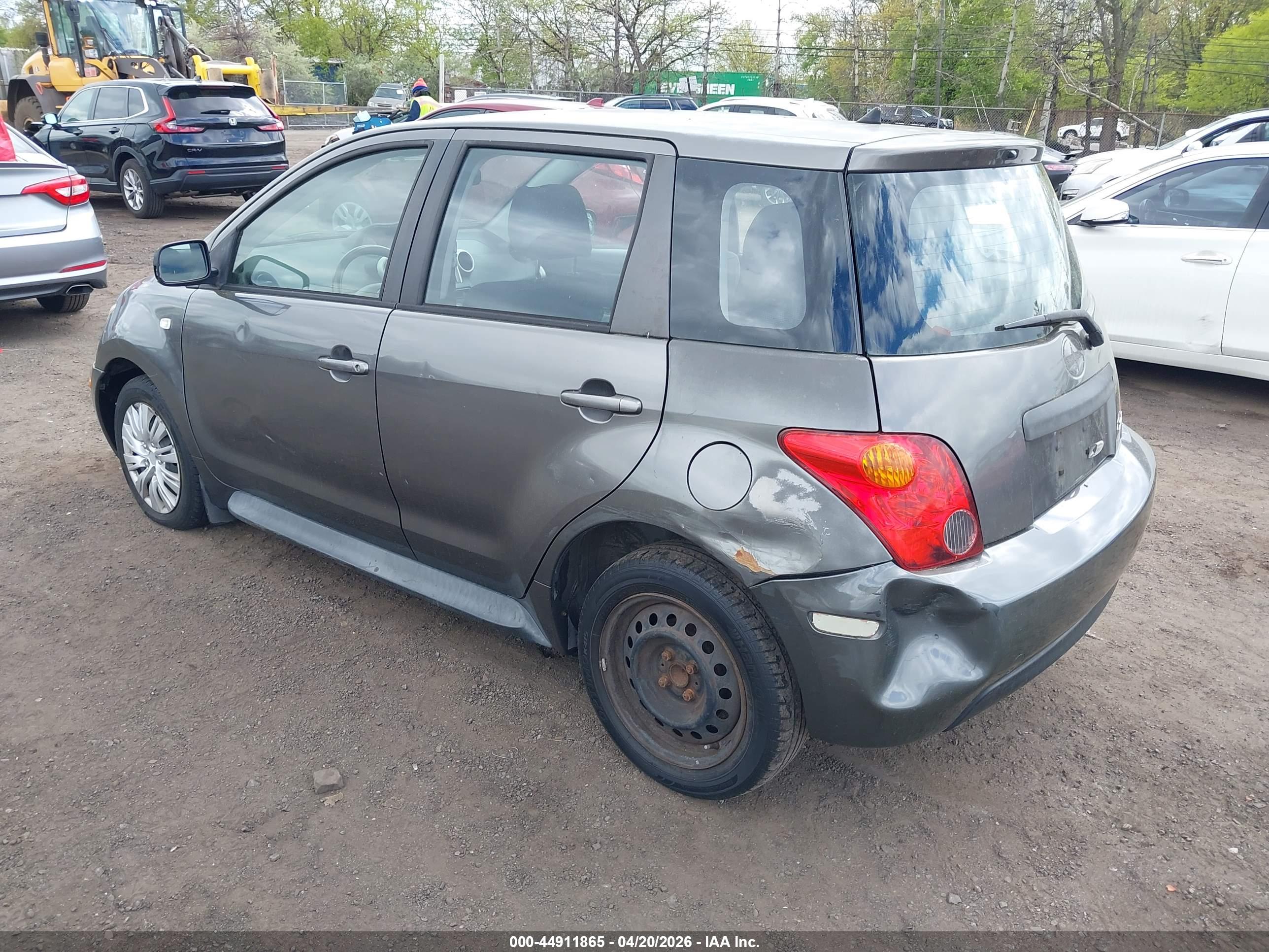SCION XA image 3