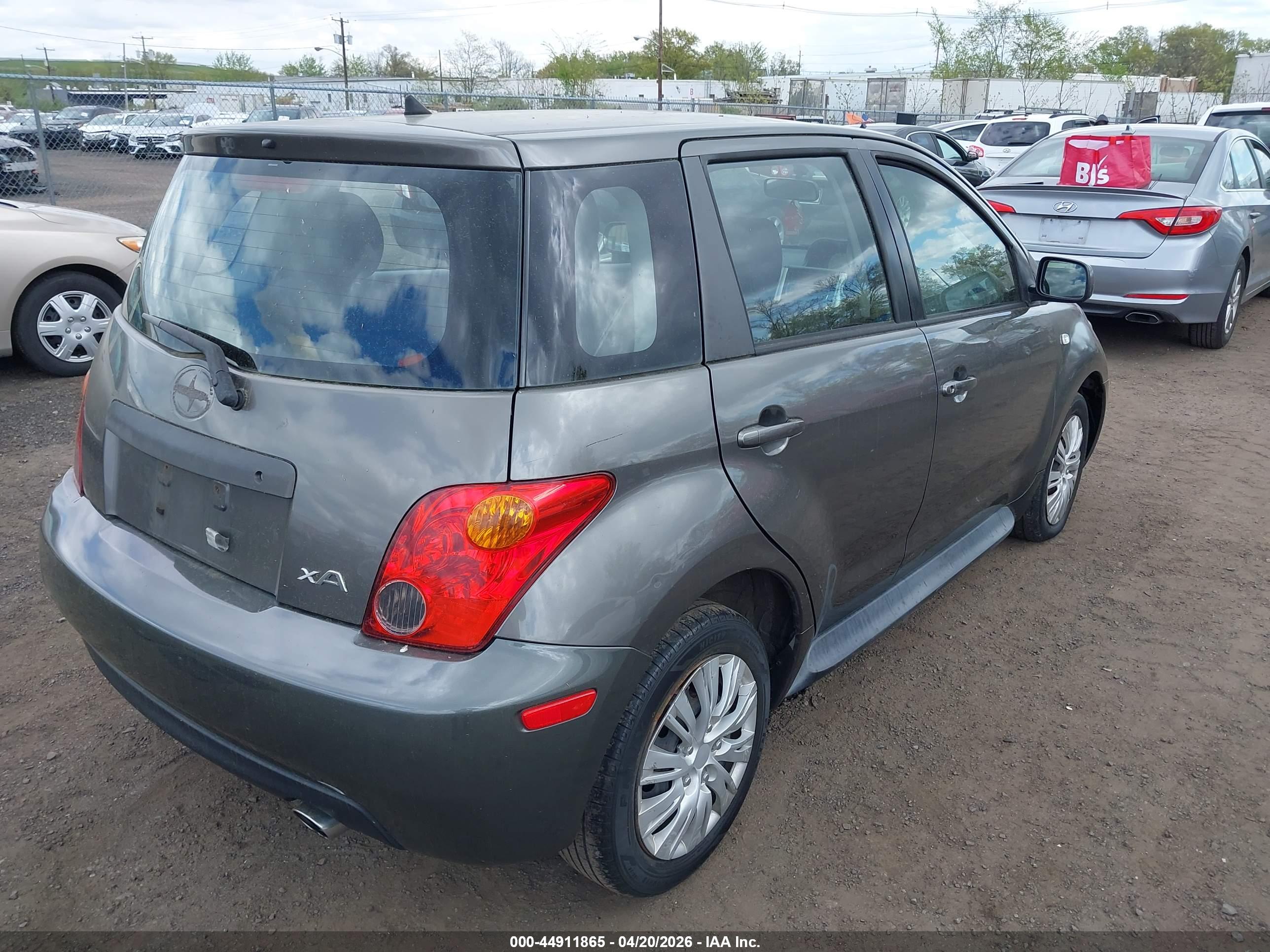 SCION XA image 4