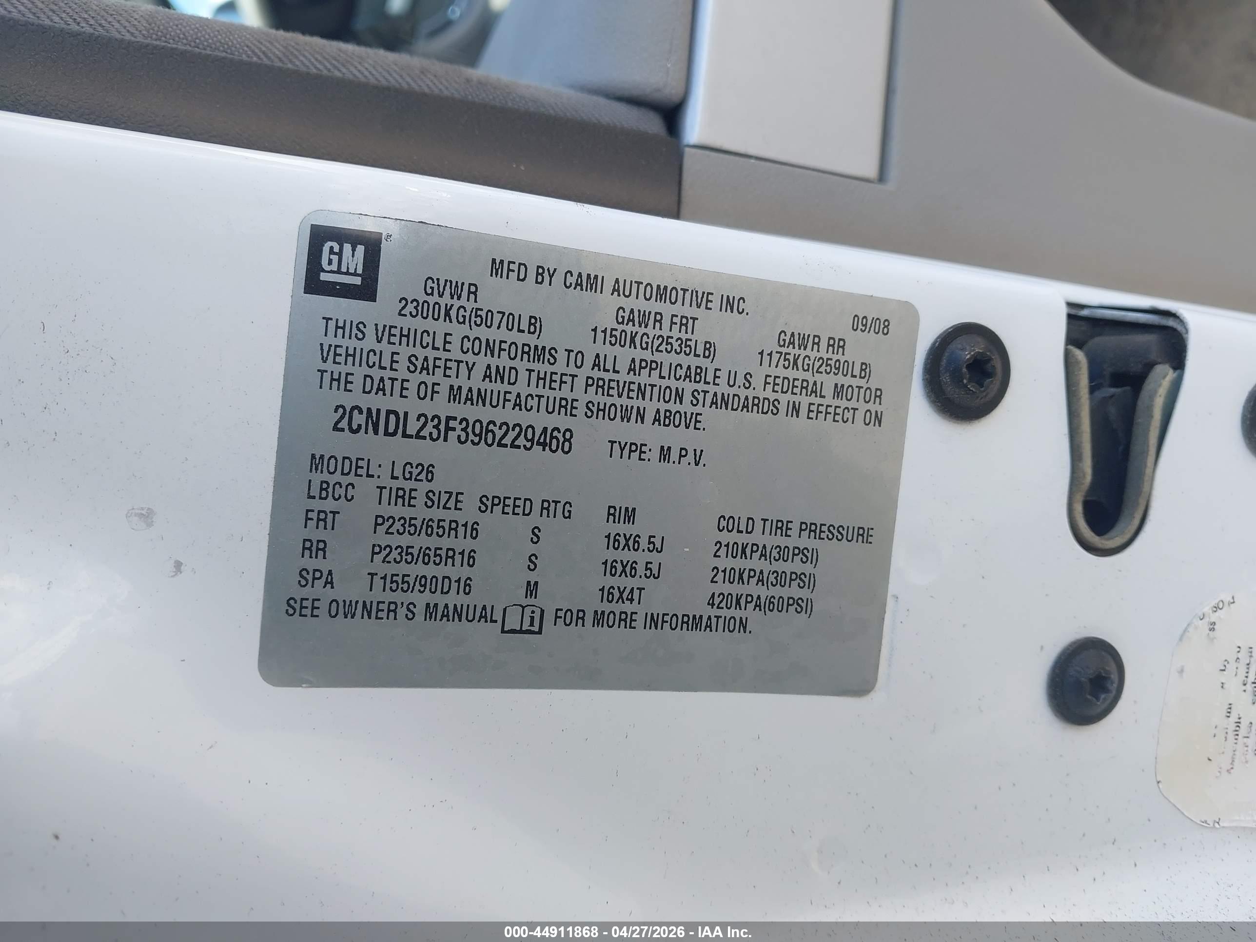 CHEVROLET EQUINOX image 9
