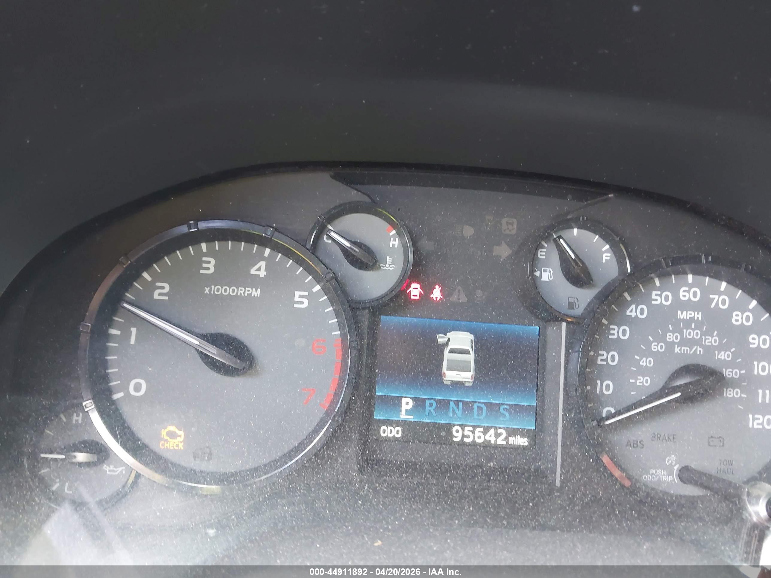 TOYOTA TUNDRA image 7