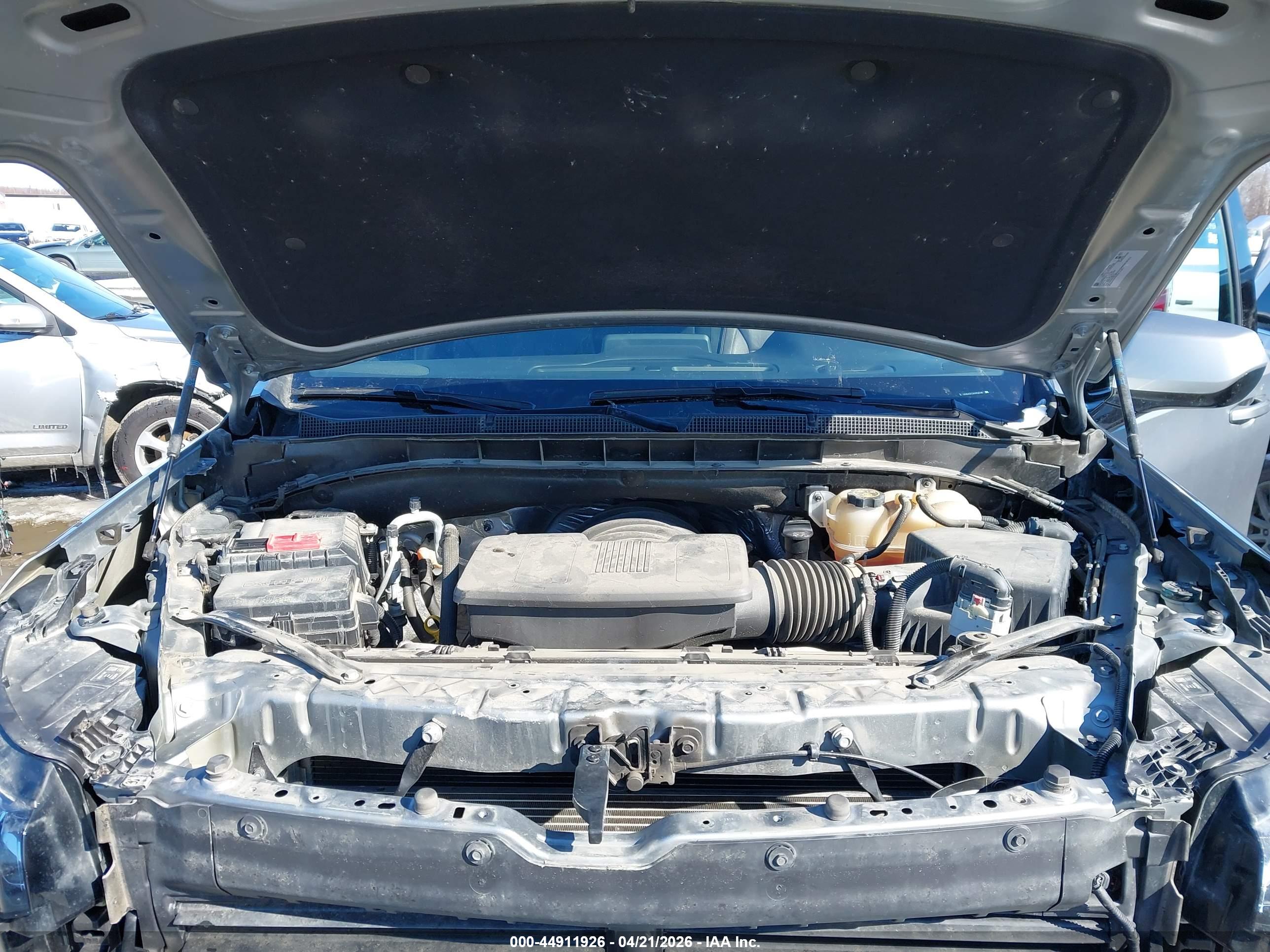 CHEVROLET SUBURBAN image 10