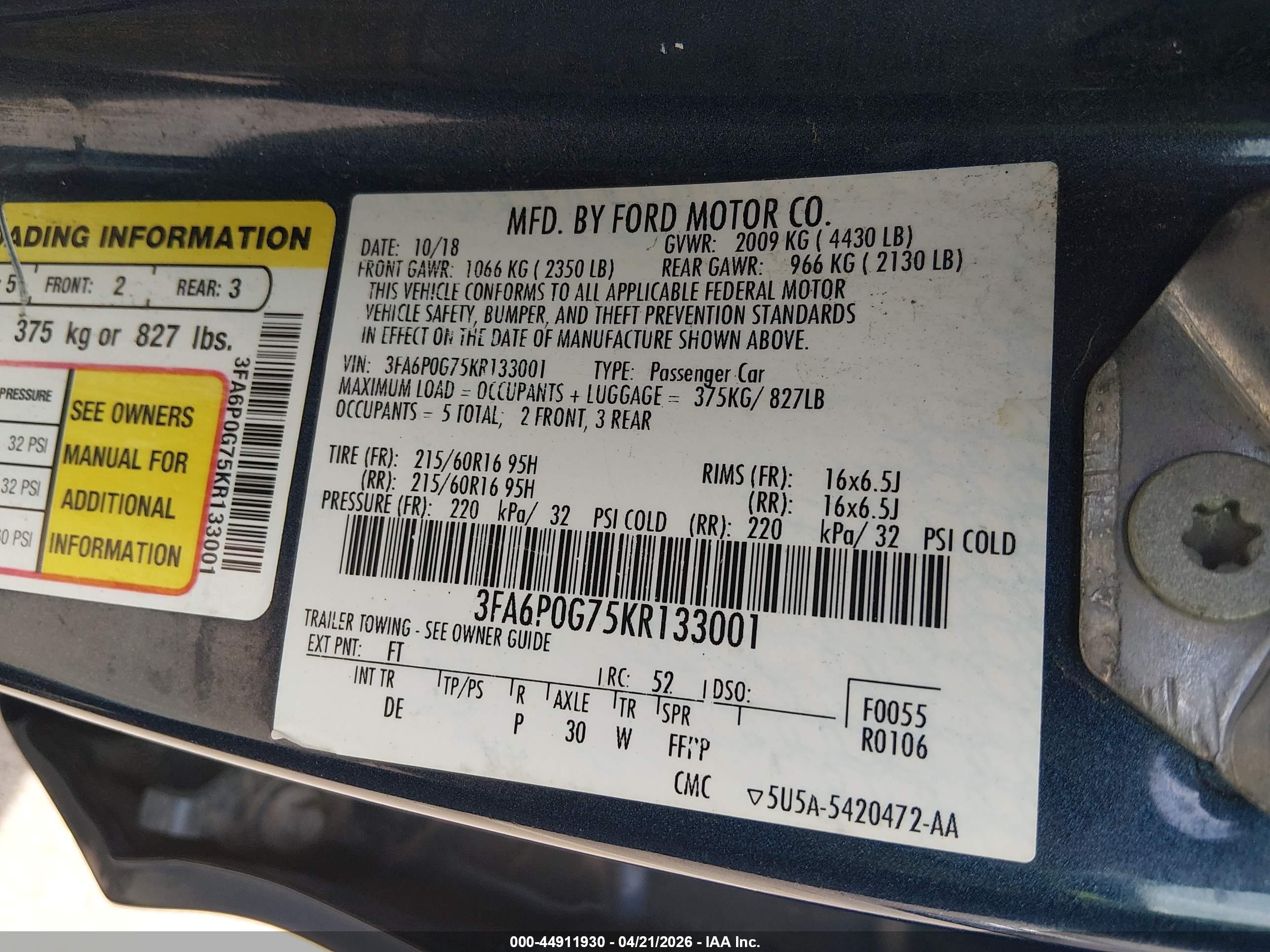FORD FUSION image 9