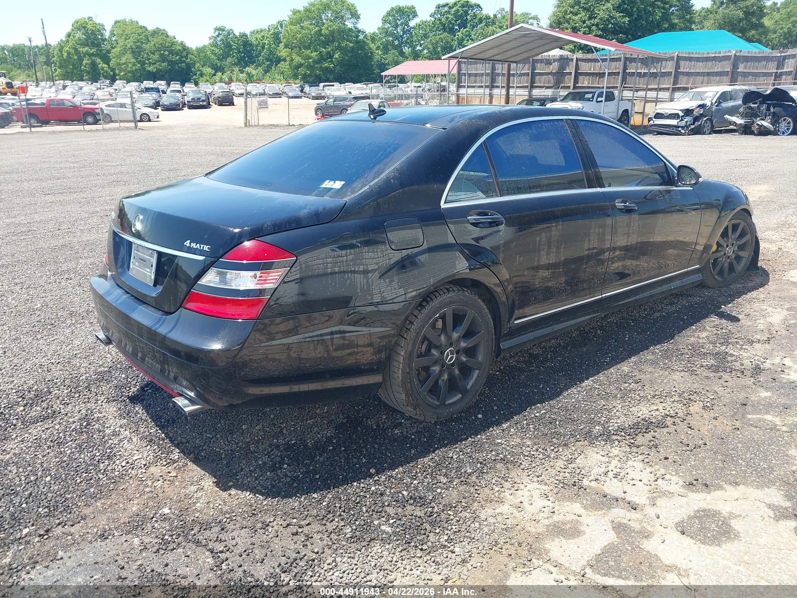 MERCEDES-BENZ S image 4