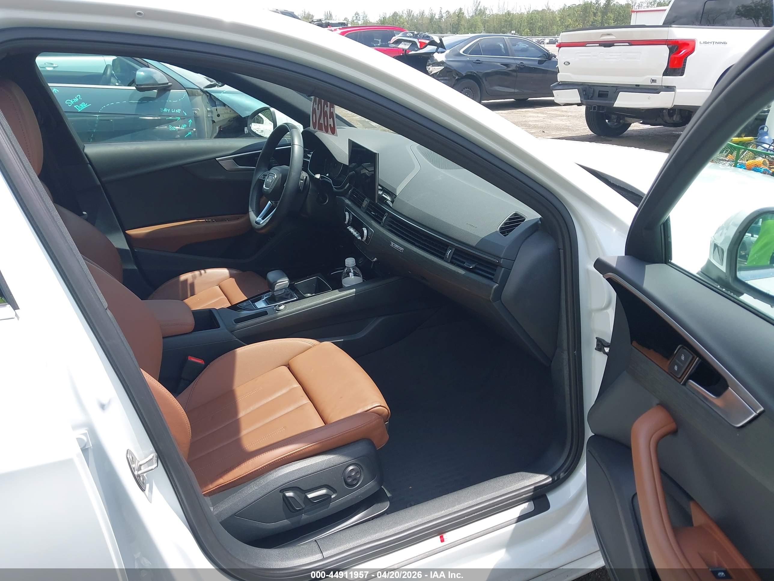 AUDI A4 image 5