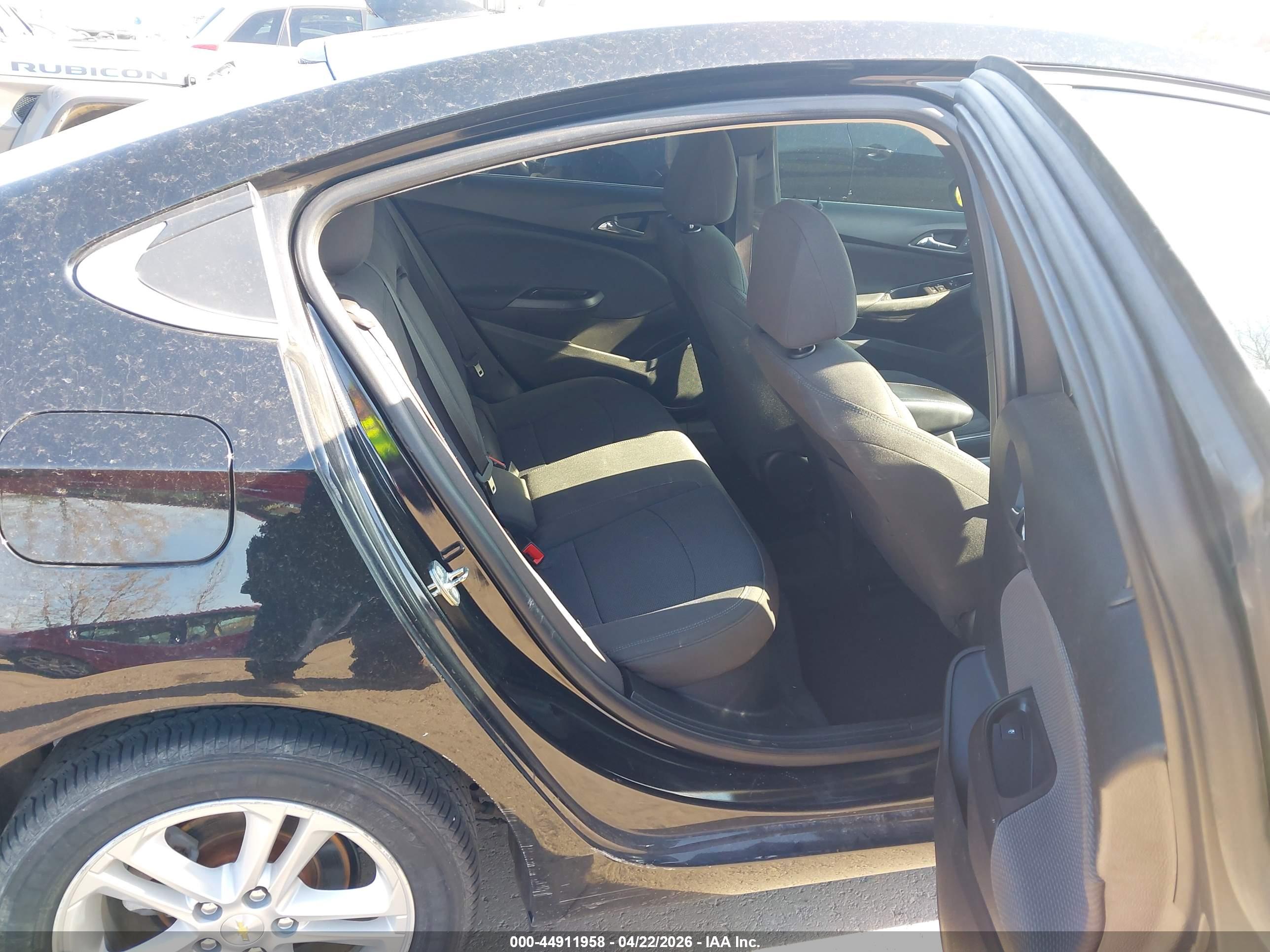 CHEVROLET CRUZE image 8