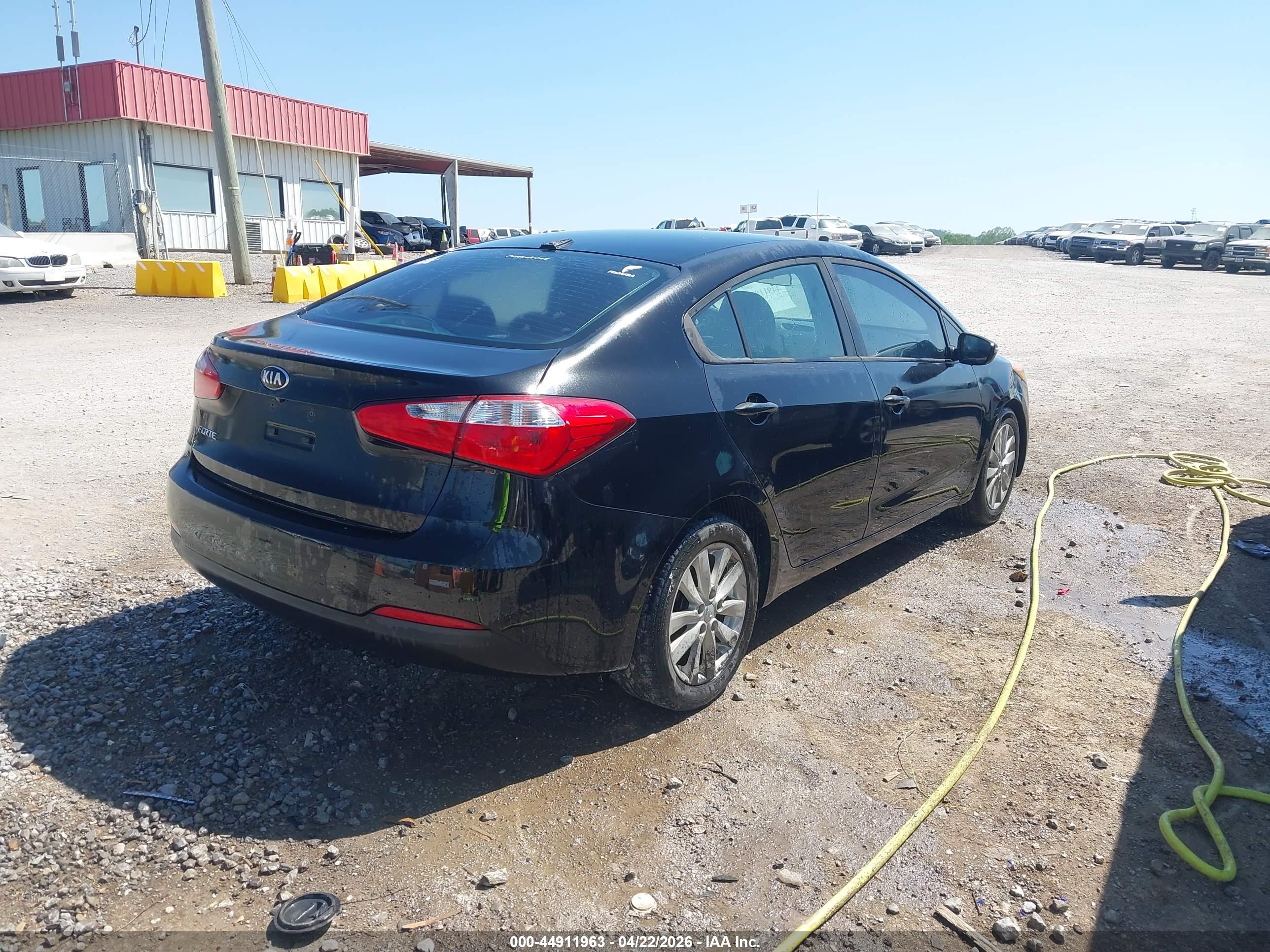 KIA FORTE image 4