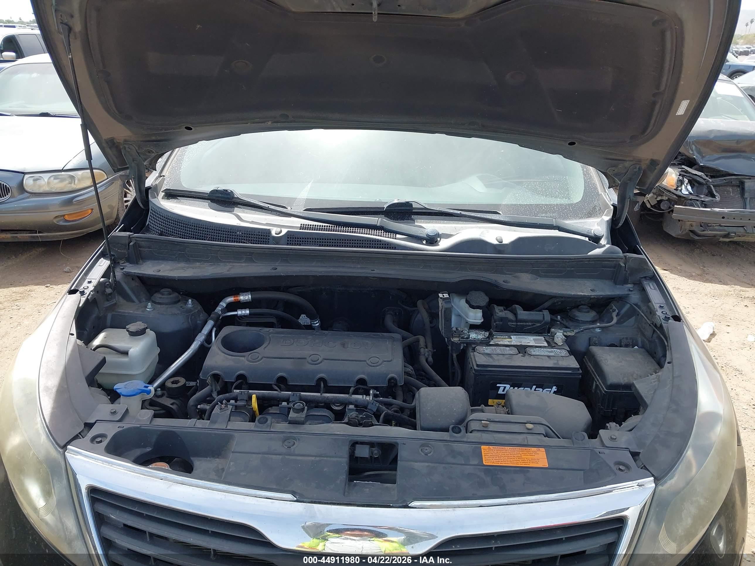 KIA SPORTAGE image 10
