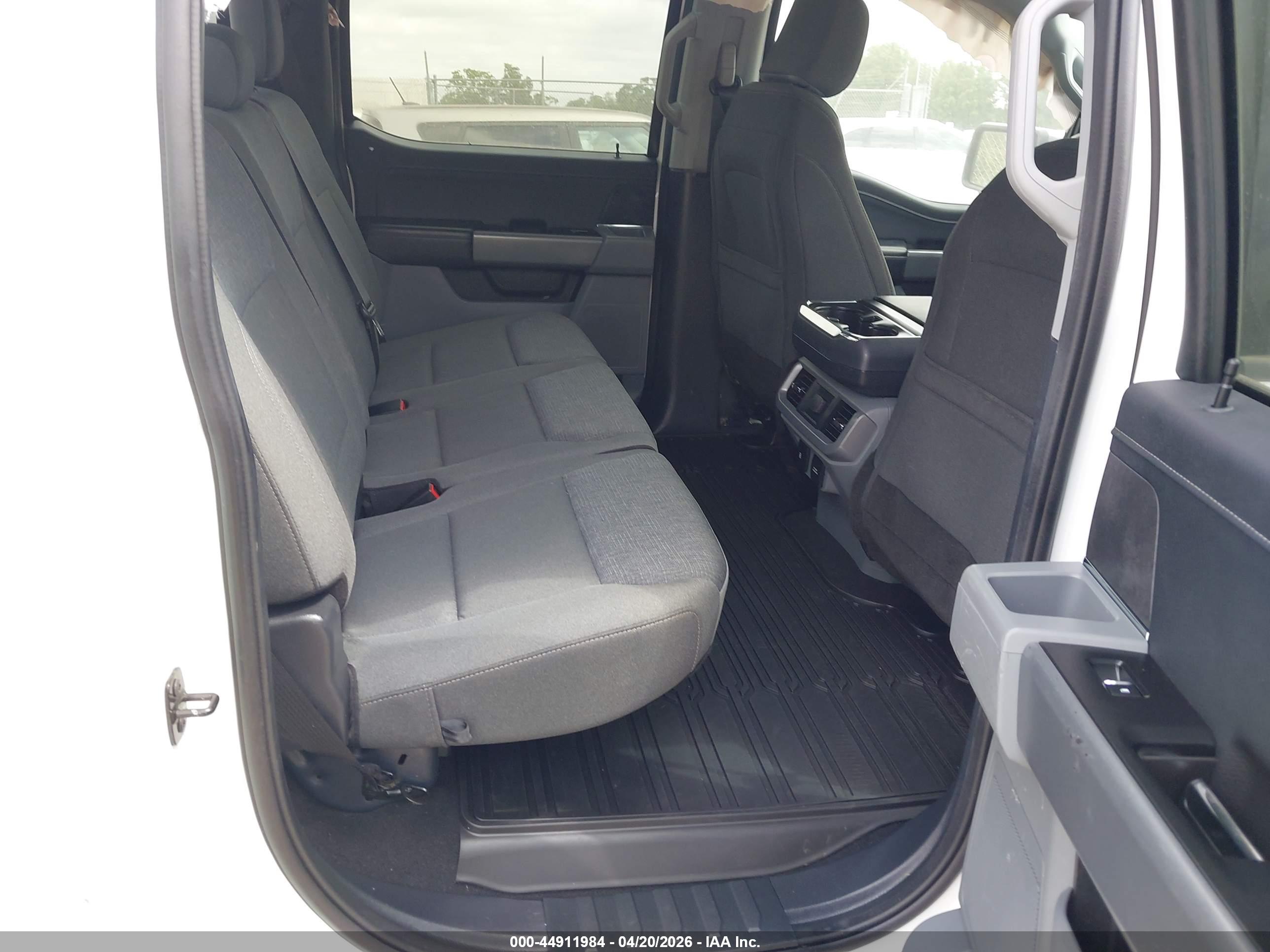 FORD F-150 image 8