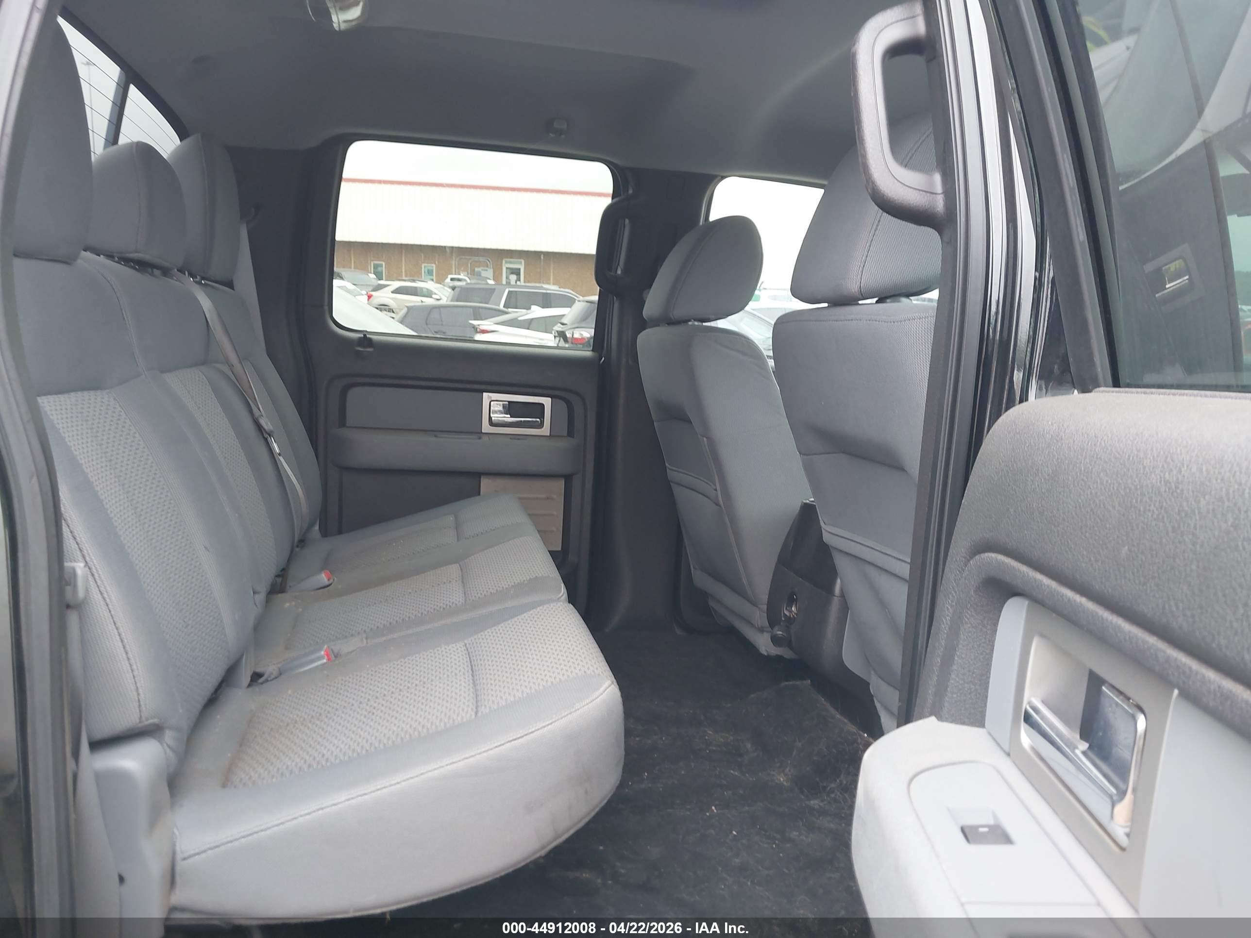 FORD F-150 image 8