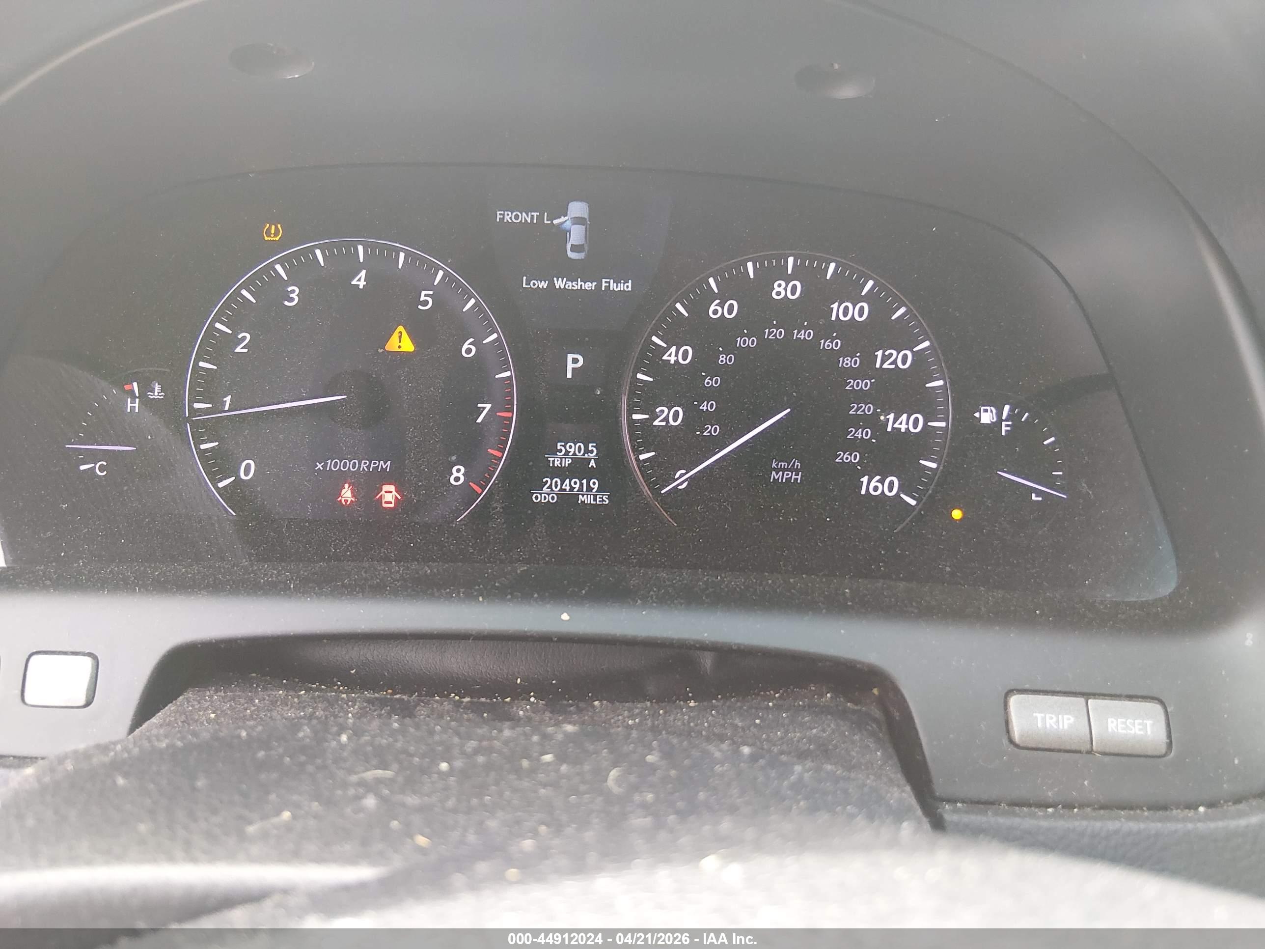 LEXUS LS image 7