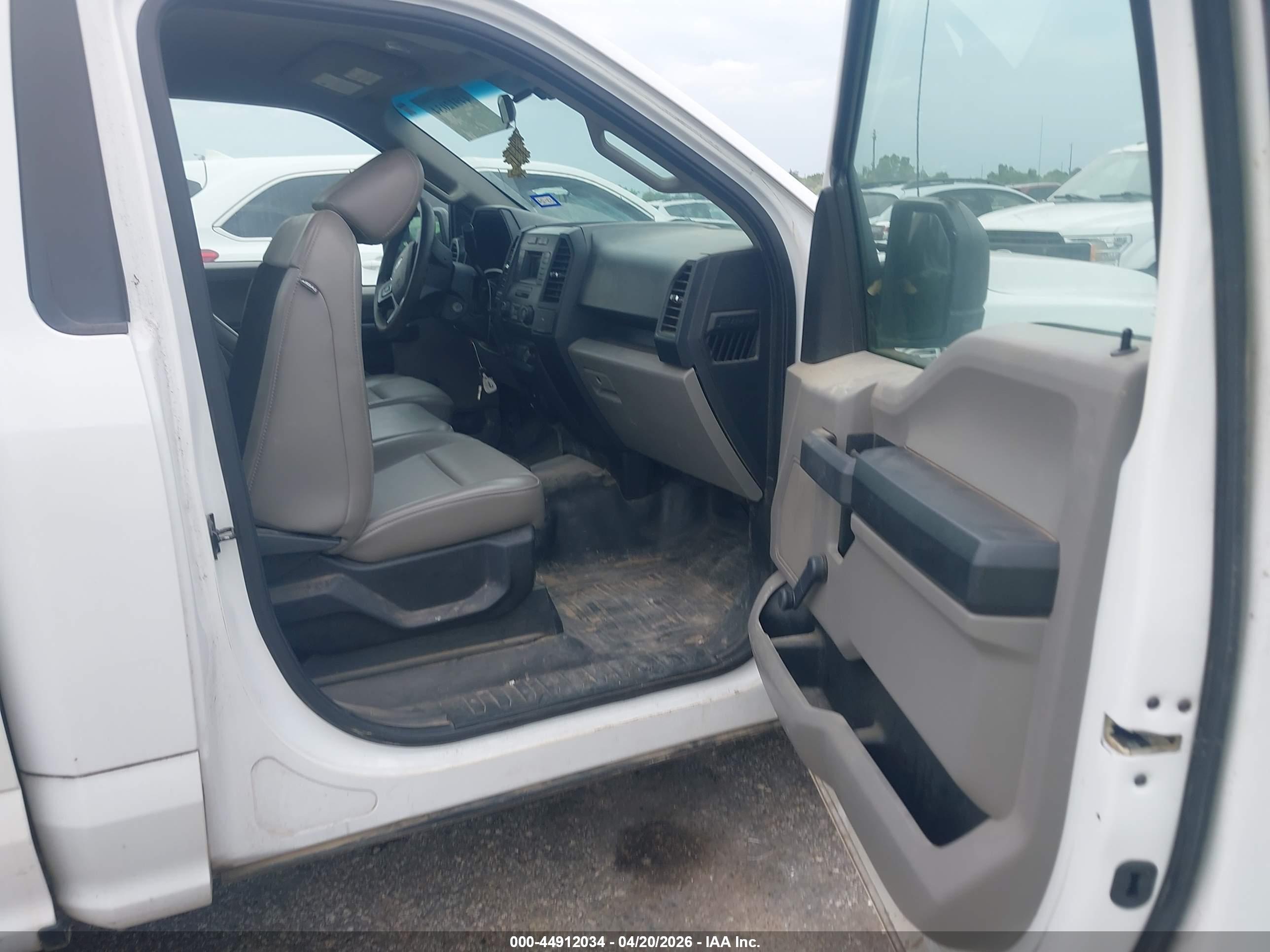 FORD F-150 image 5