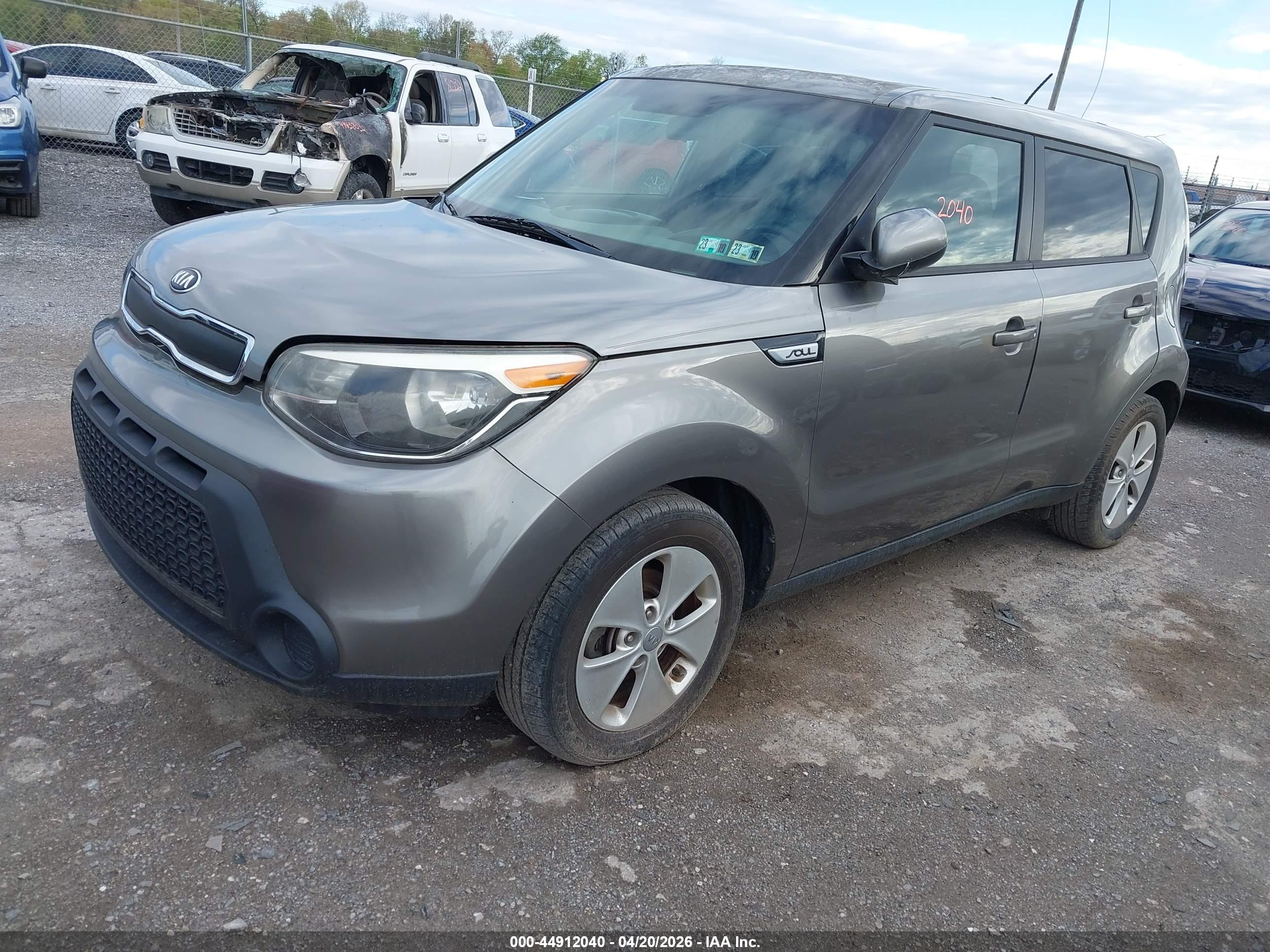 KIA SOUL image 2