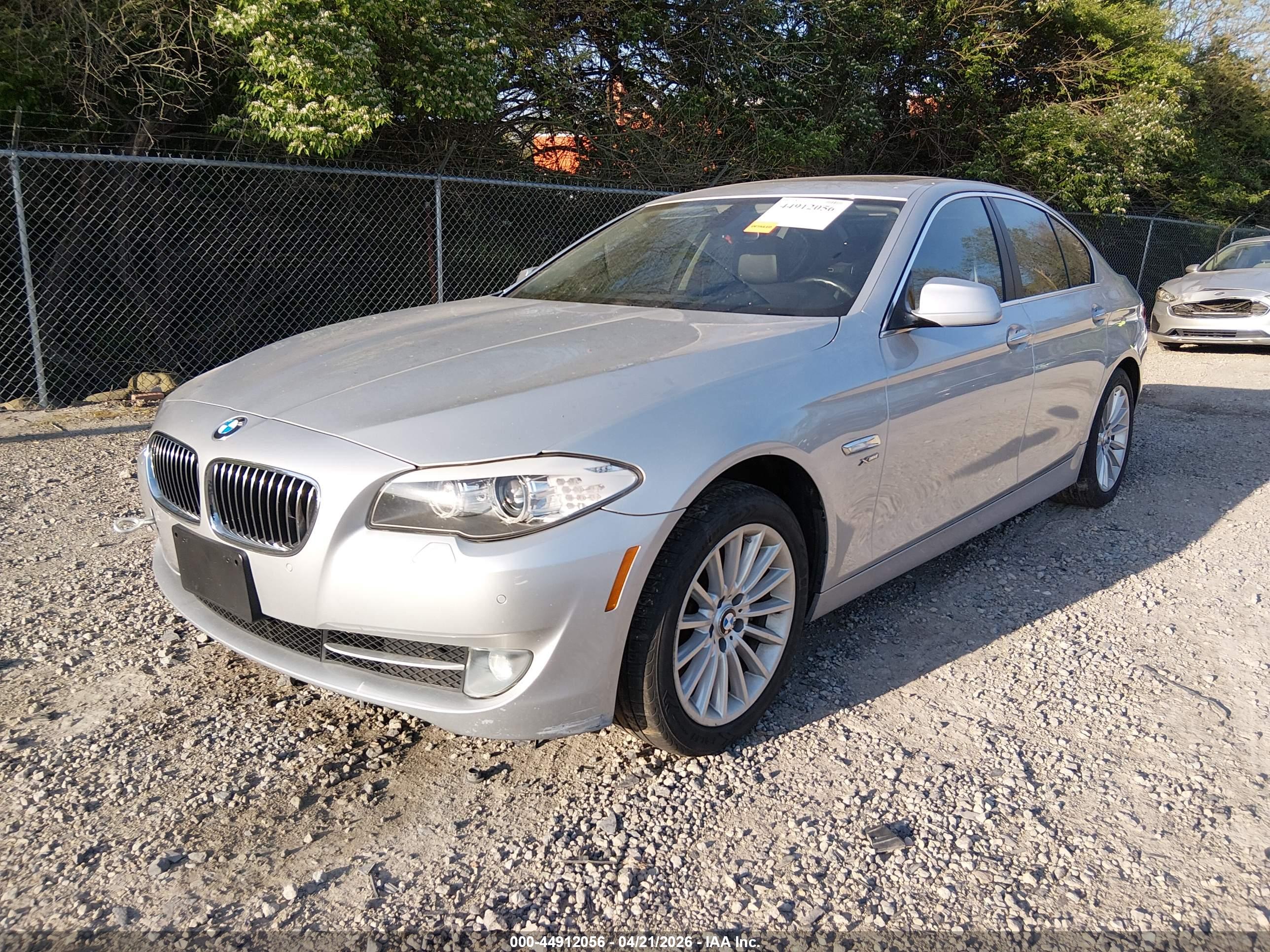 BMW 535I image 2