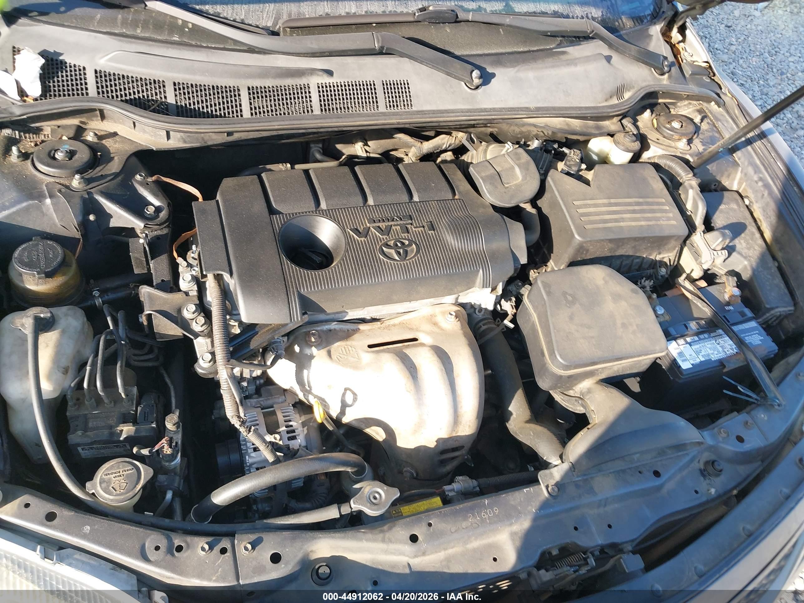 TOYOTA CAMRY image 10