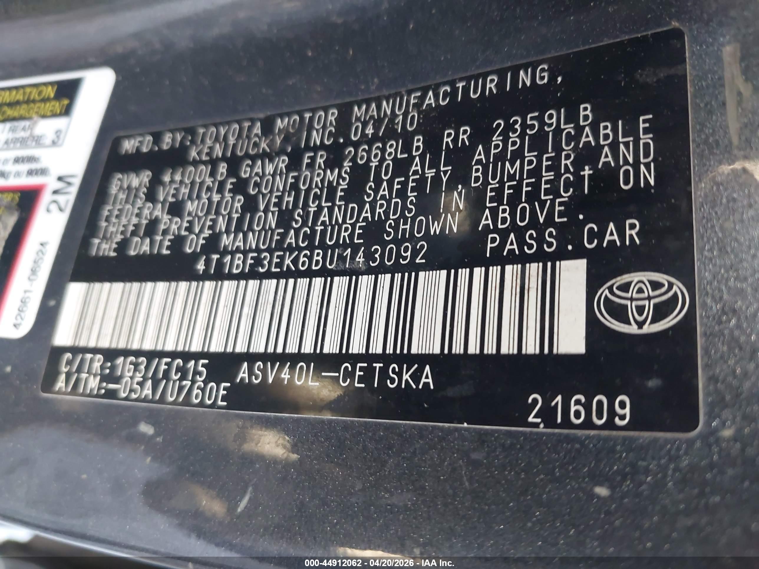 TOYOTA CAMRY image 9