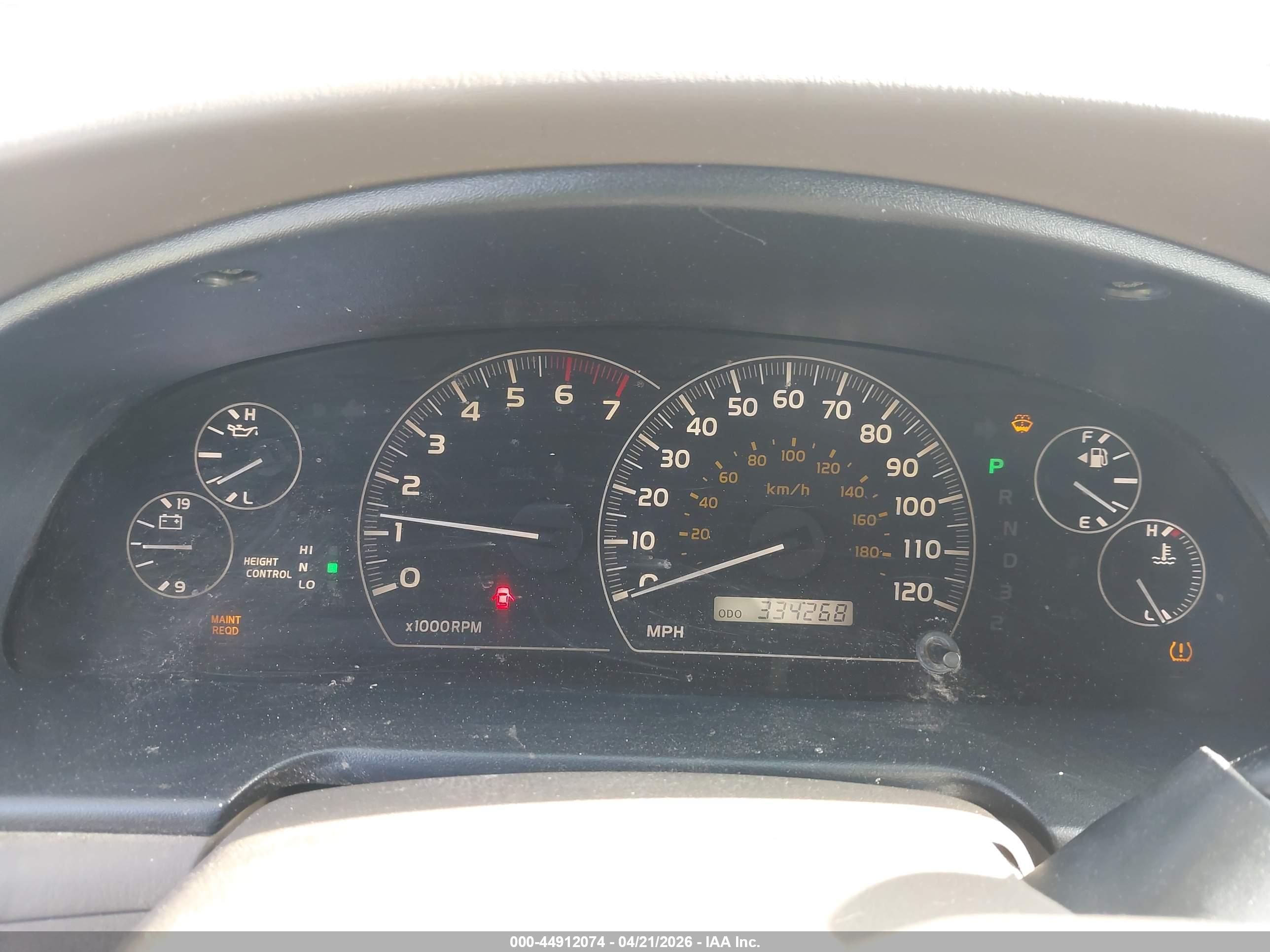 TOYOTA SEQUOIA image 7