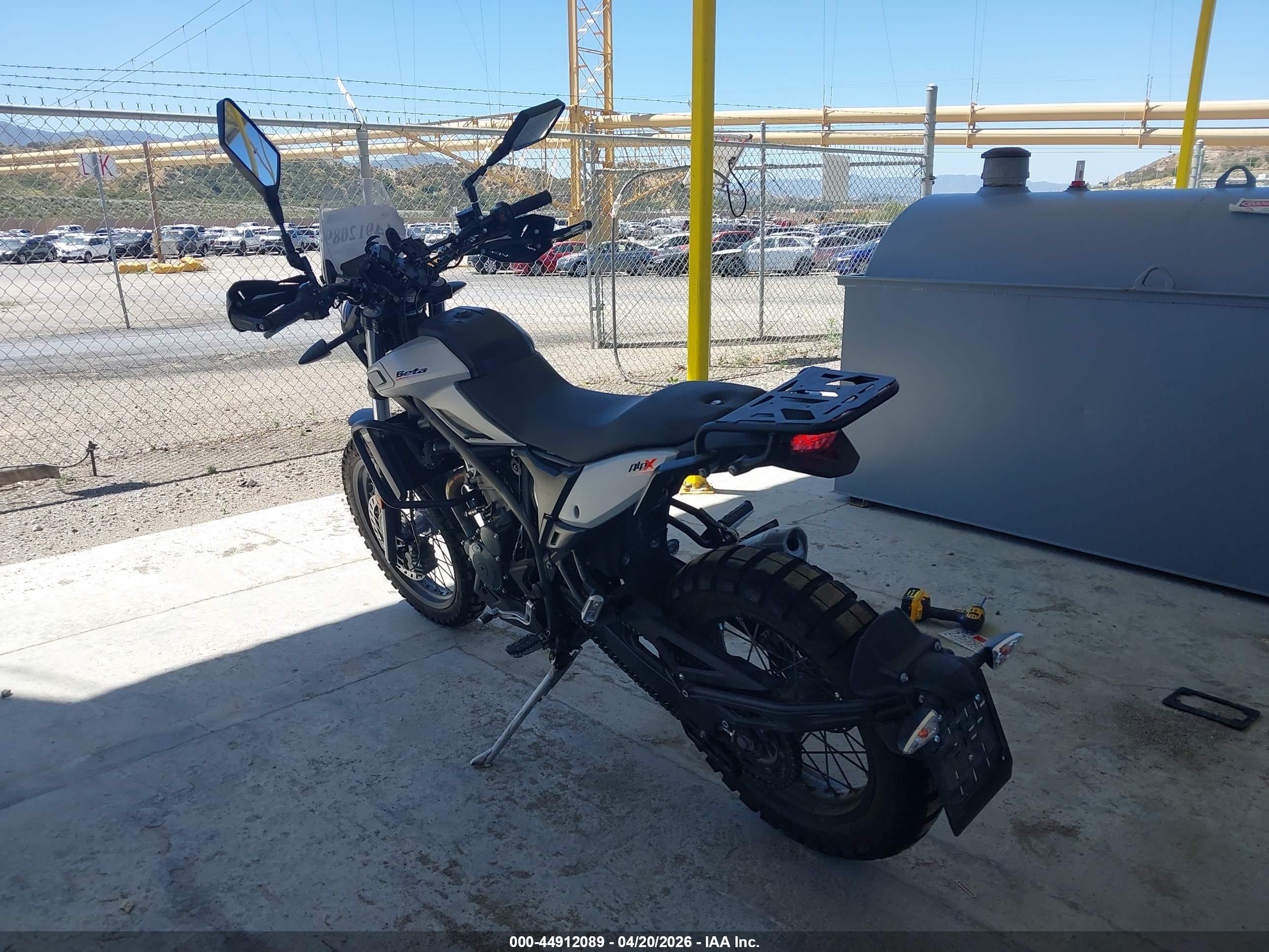 BETA 350 image 3