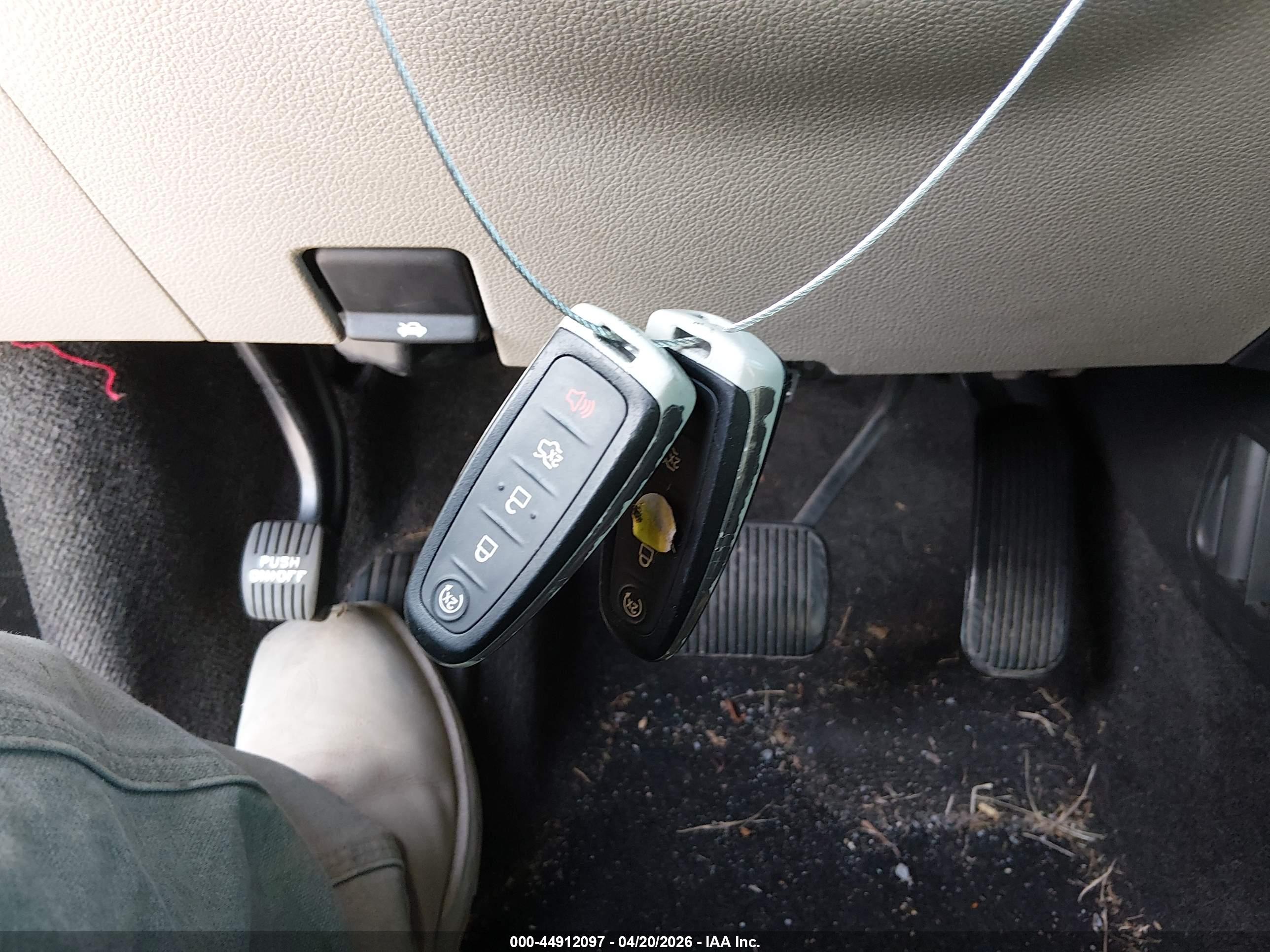 FORD EXPLORER image 11