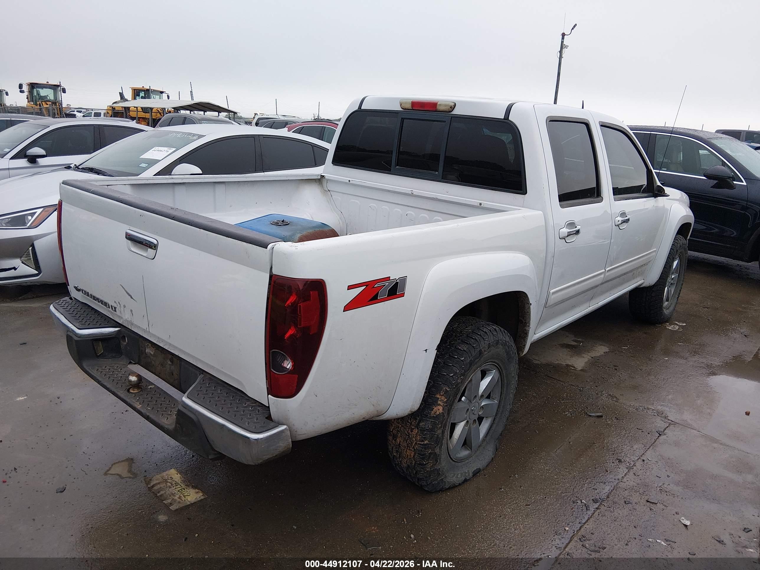 CHEVROLET COLORADO image 4