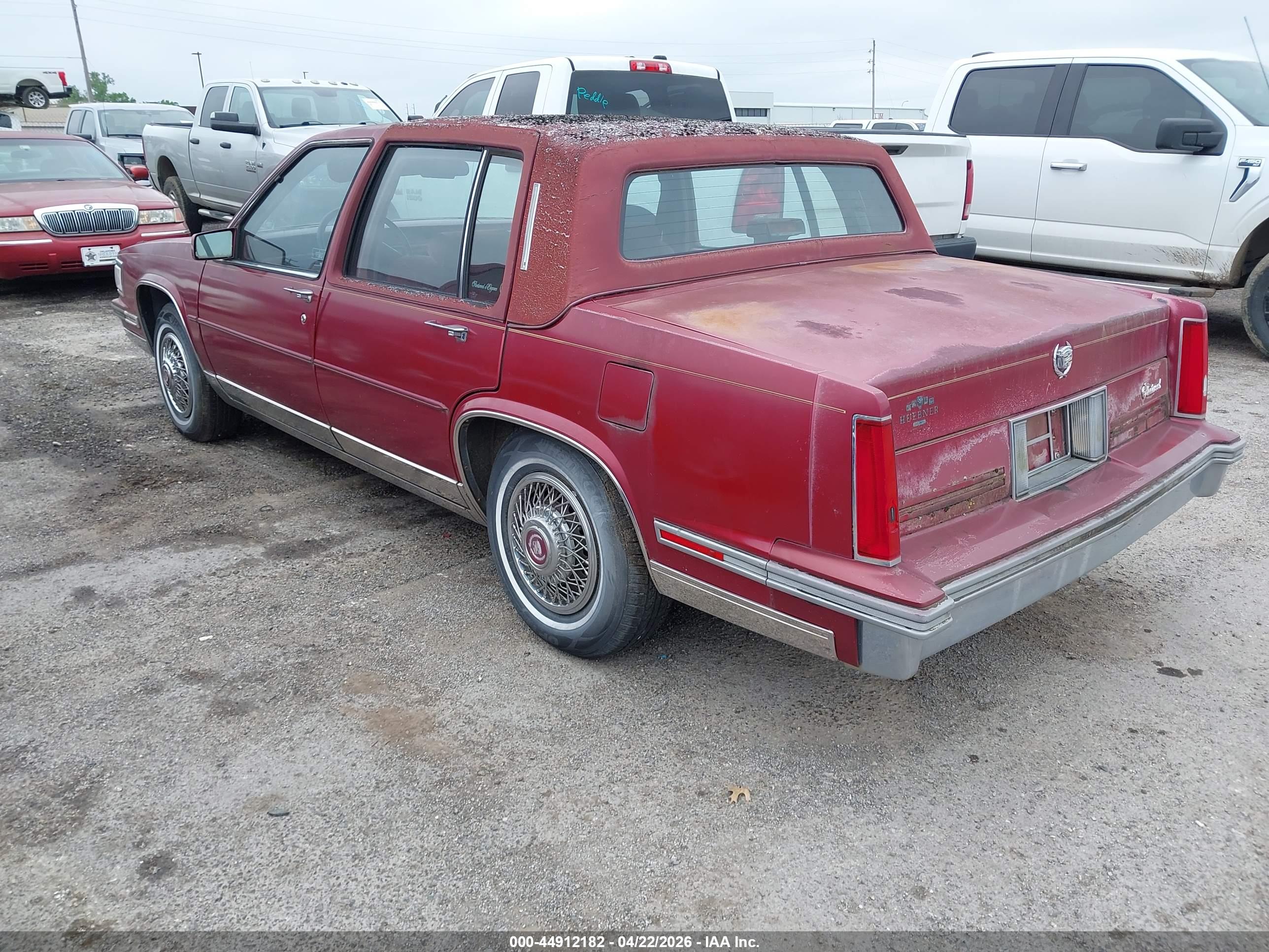 CADILLAC FLEETWOOD image 3