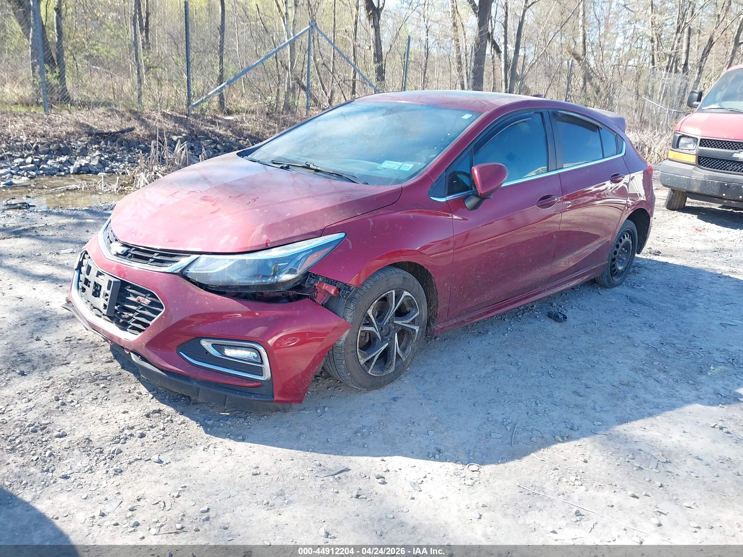 CHEVROLET CRUZE image 2