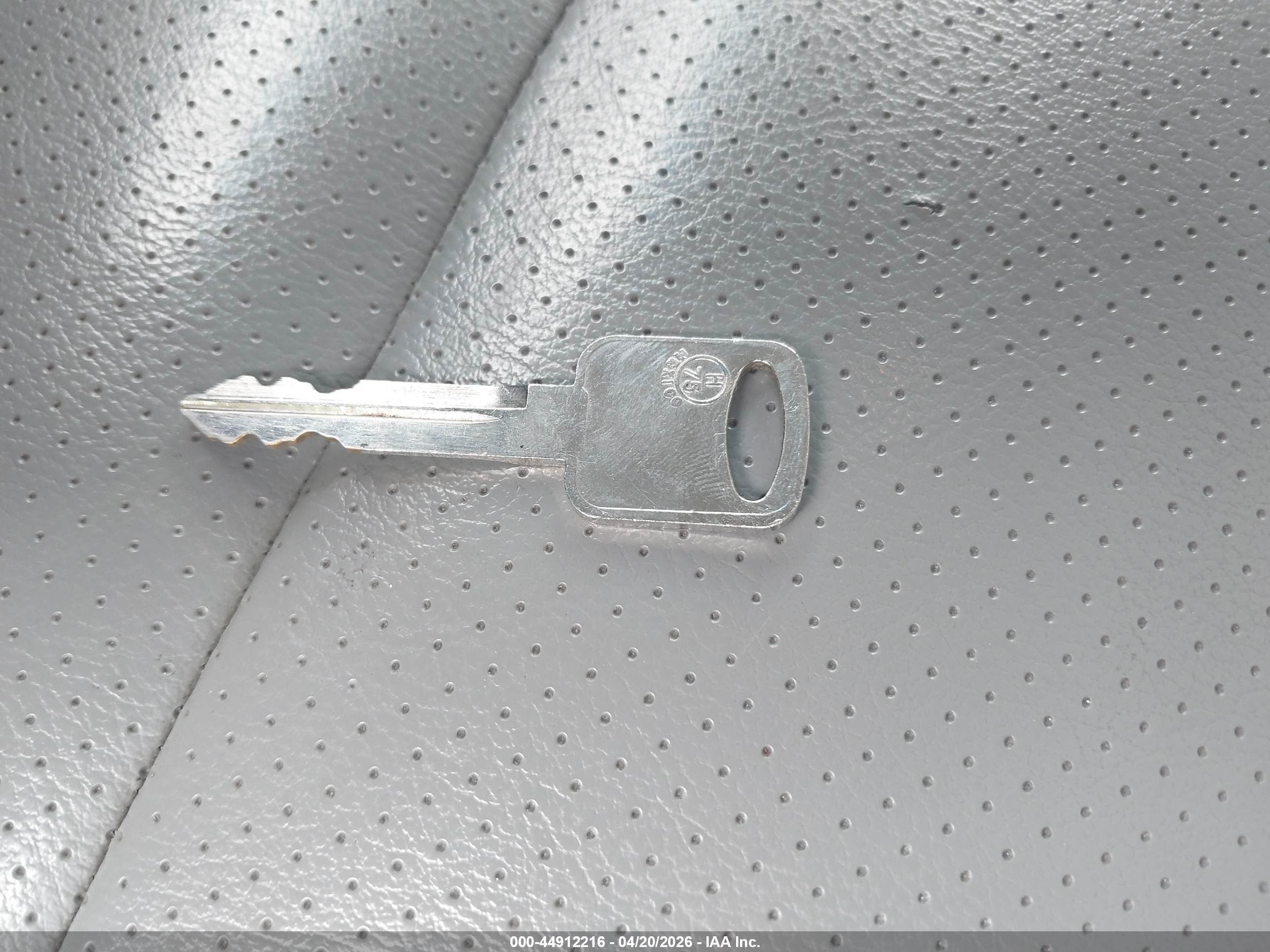 FORD E-450 image 11
