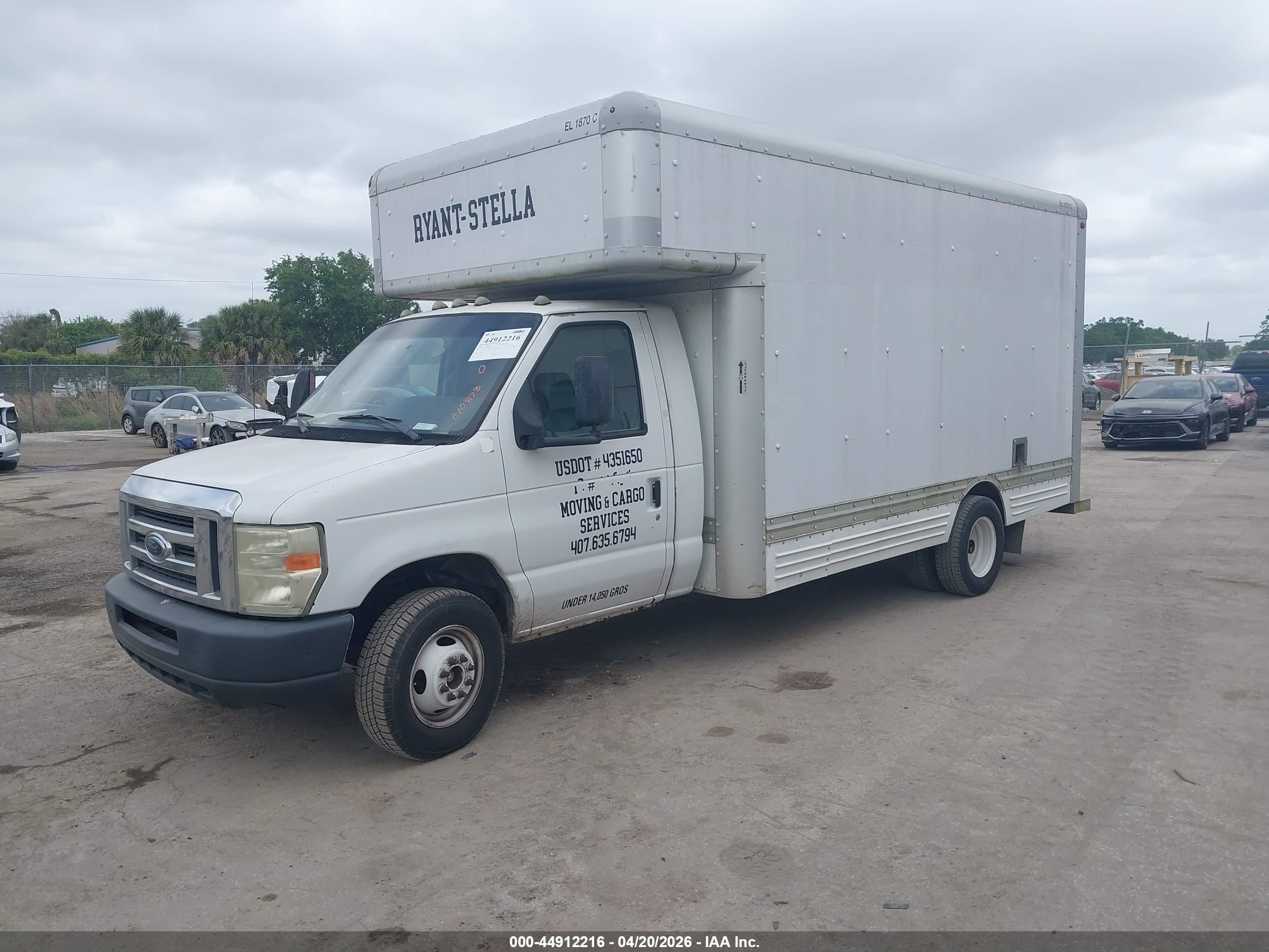 FORD E-450 image 2