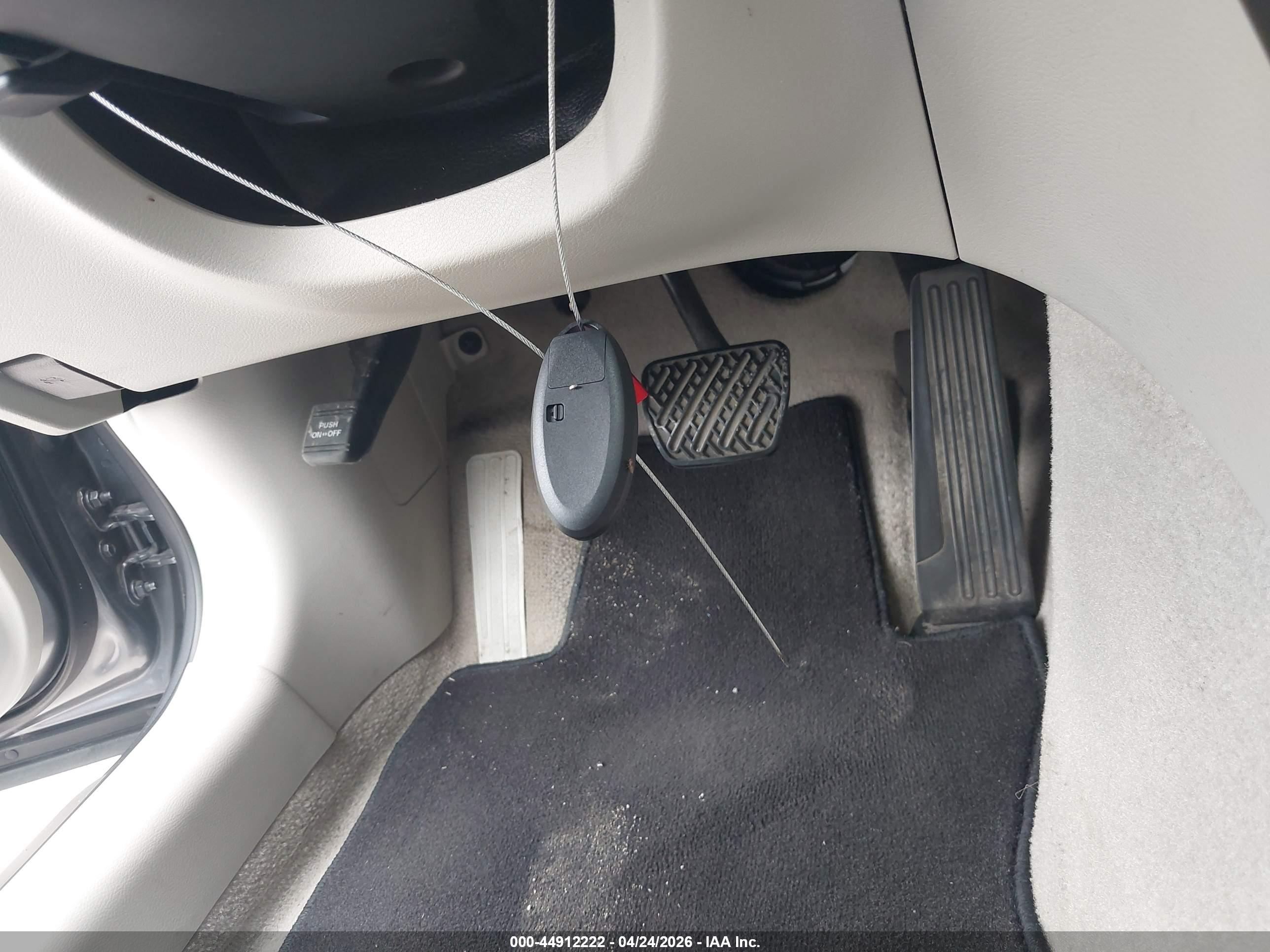 INFINITI Q50 image 11