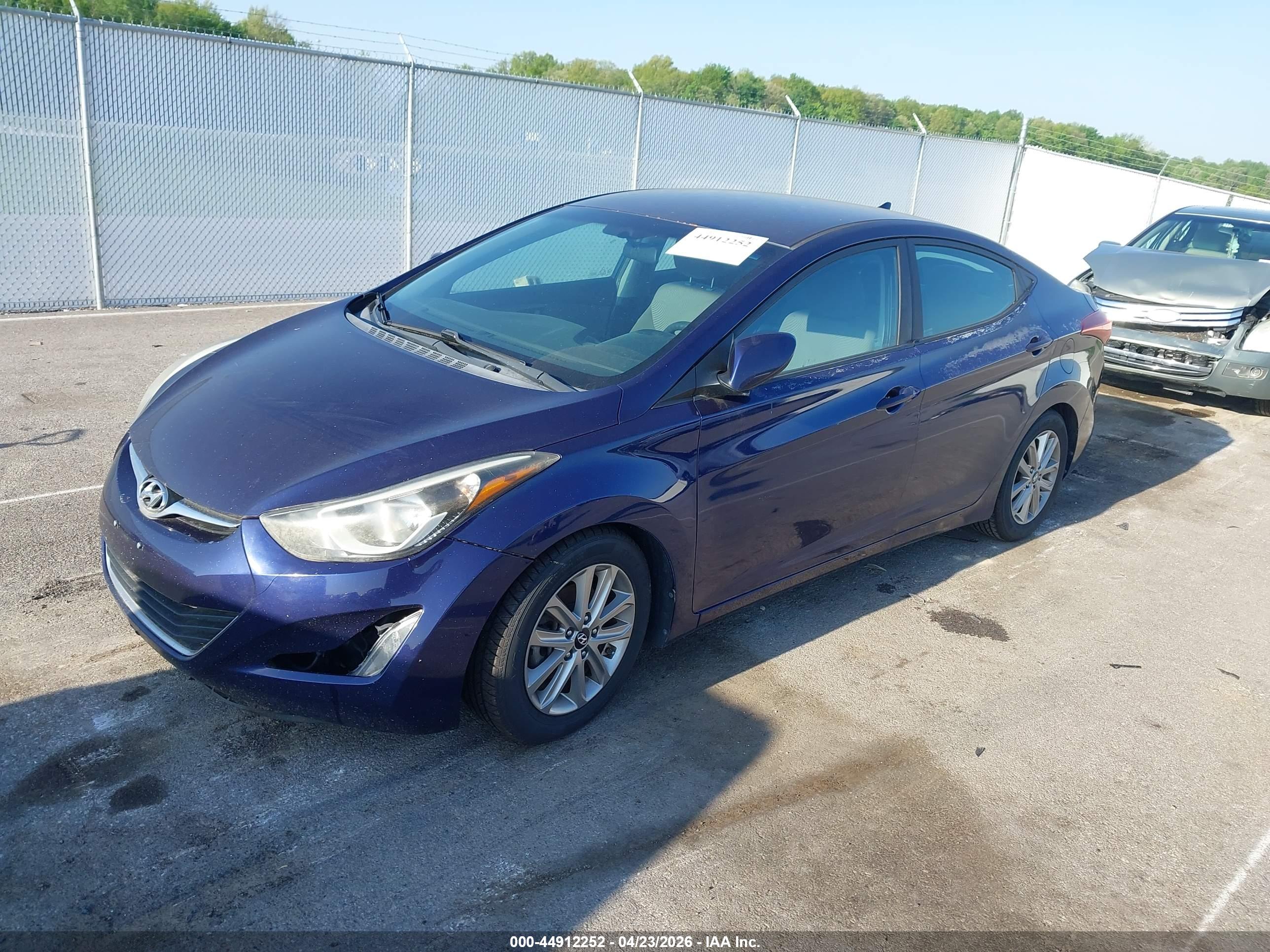 HYUNDAI ELANTRA image 2