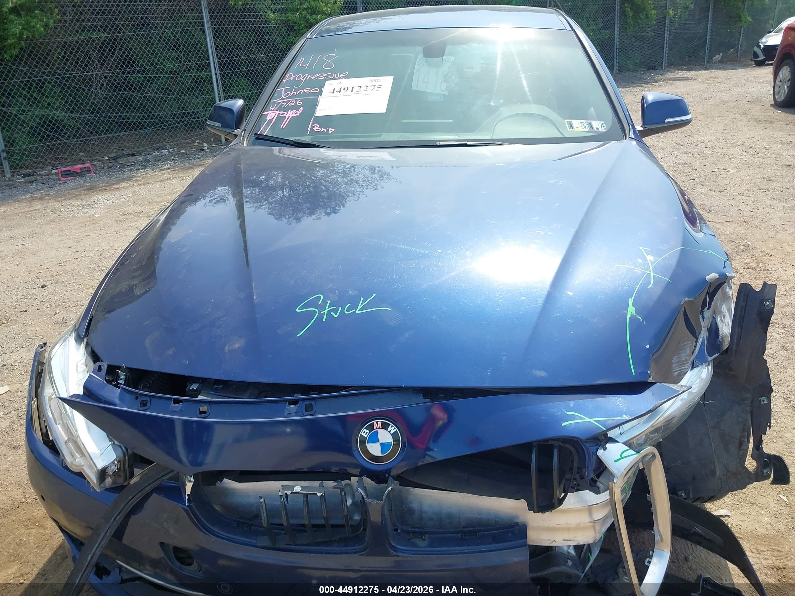 BMW 330I image 10