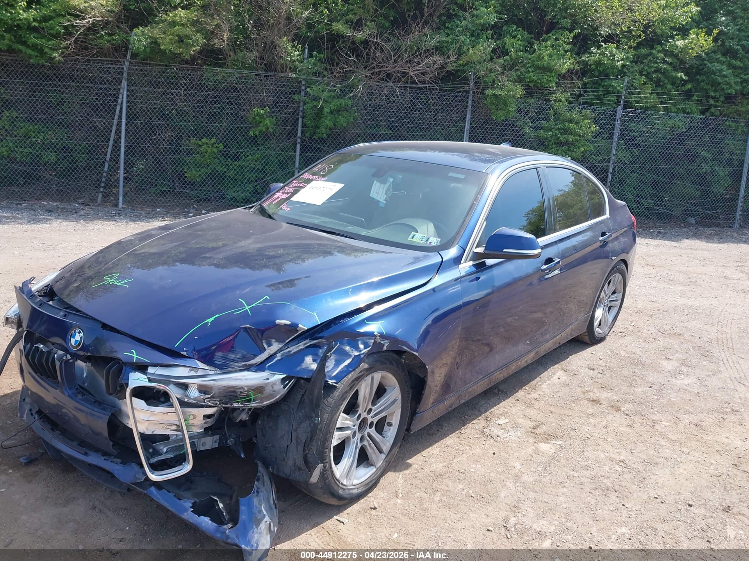 BMW 330I image 2